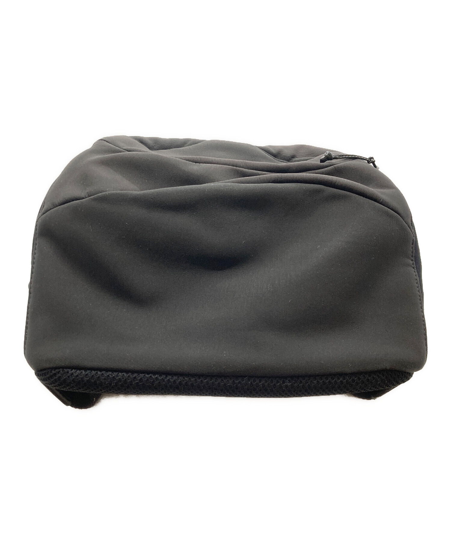 中古・古着通販】MONCLER (モンクレール) CUT BACKPACK ブラック