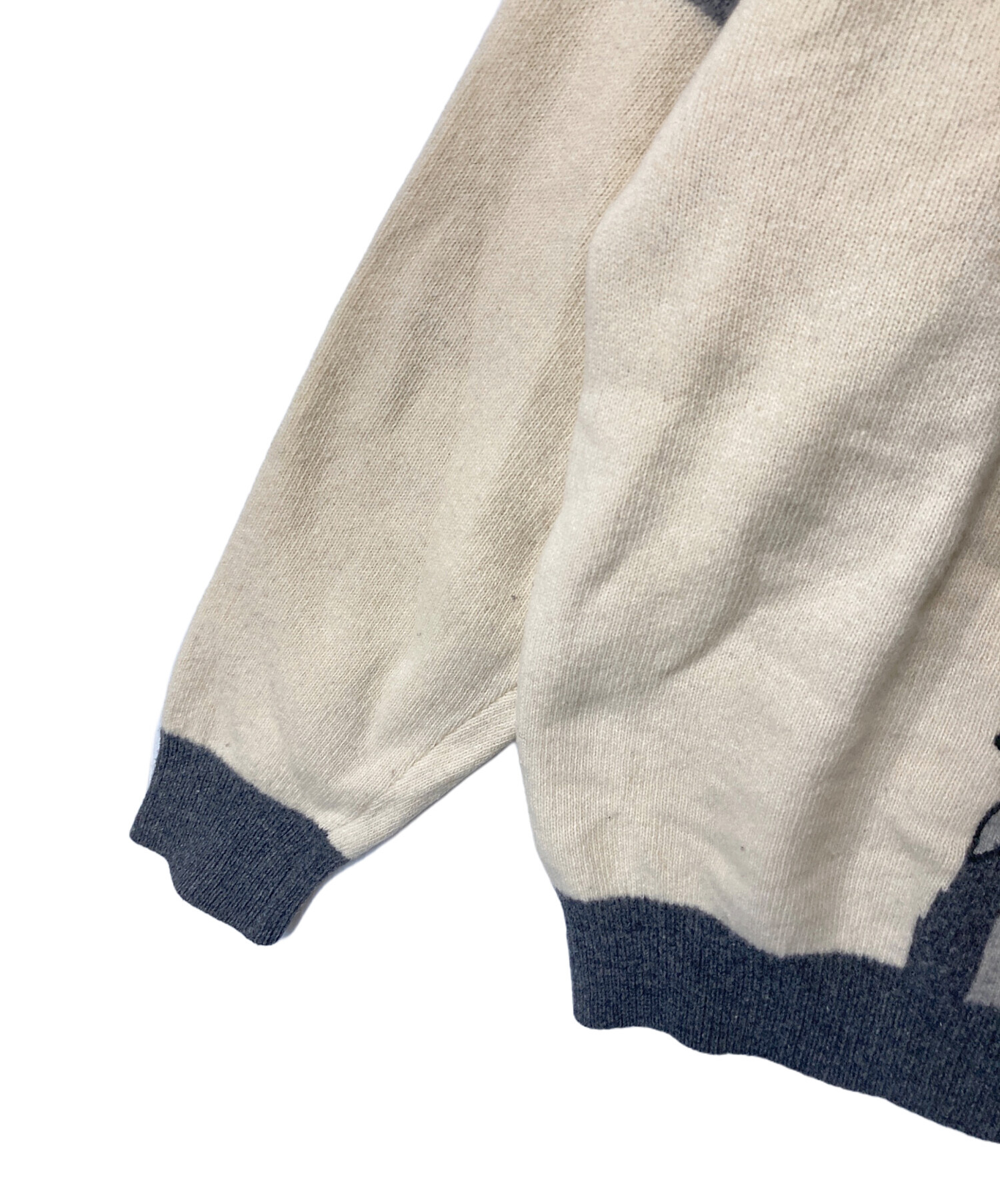 未使用品 アイスバーグ ICEBERG イタリア製 ウール アンゴラ ディズニー アイスバーグ』 ダンボコラボ長袖セーター ディズニー アンゴラ混