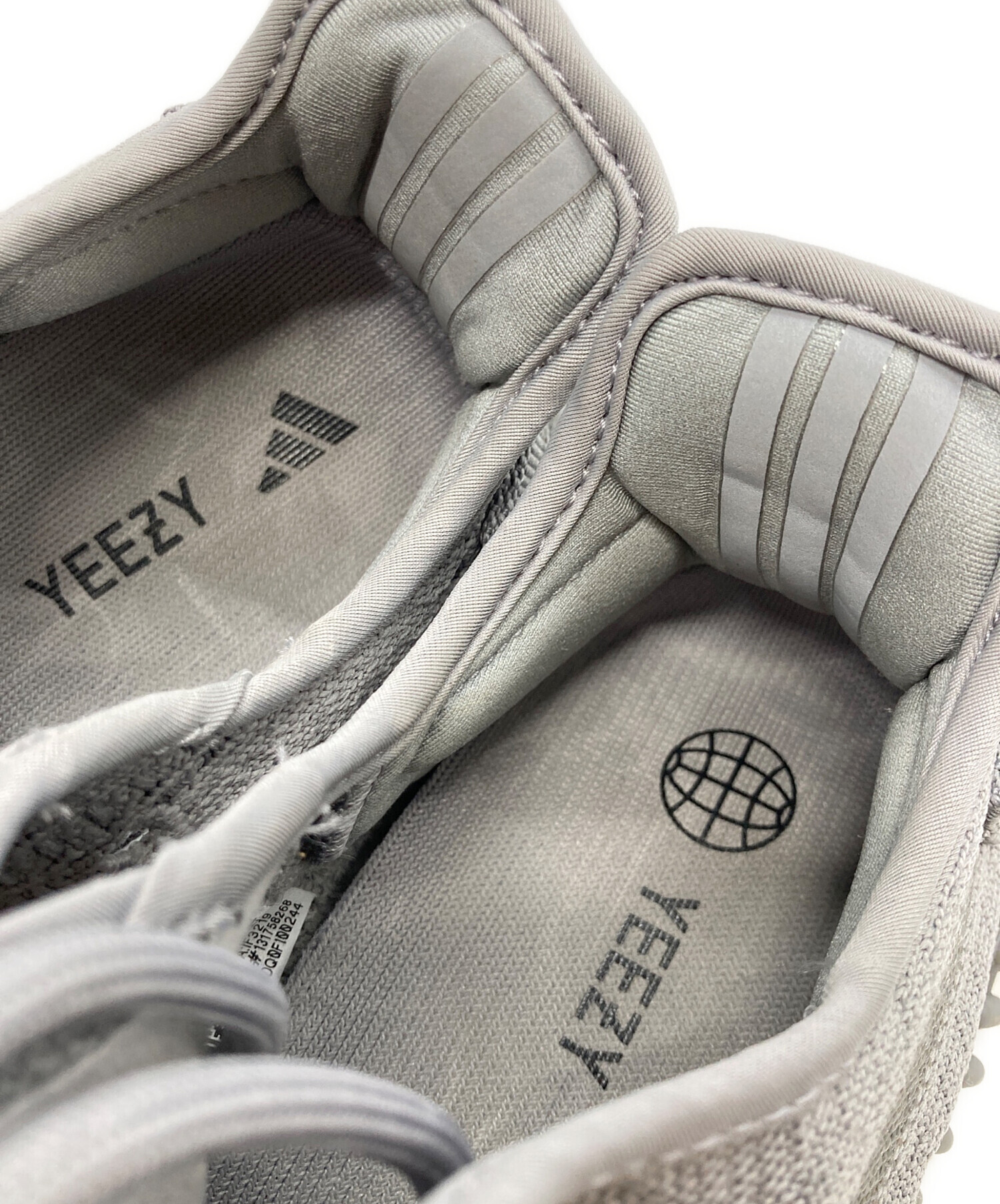 中古・古着通販】adidas (アディダス) YEEZY Boost 350V2 