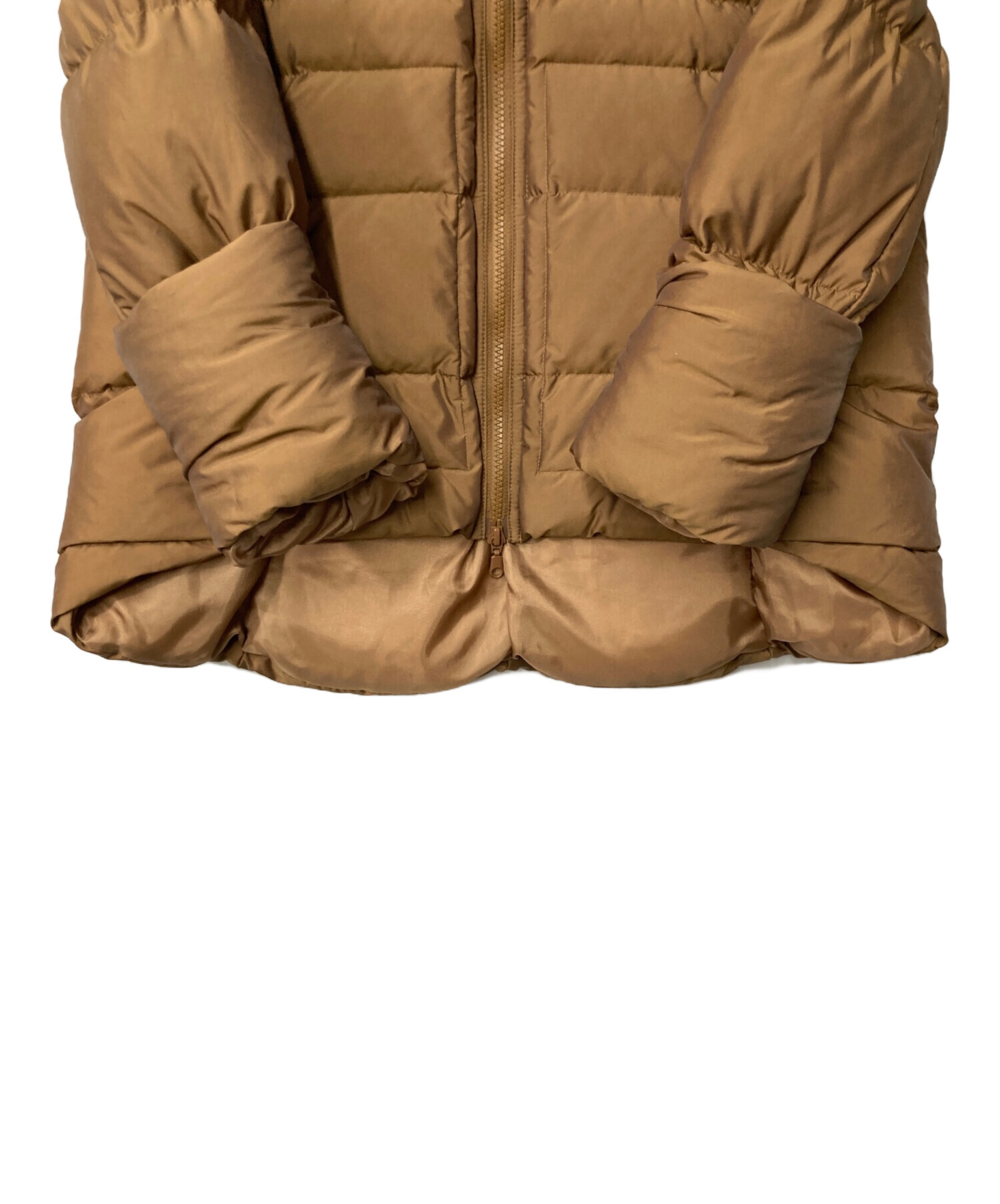 ベアトリス　新品未使用　ダウンジャケット　素材切り替え　サイズ38 中古・古着通販】BEATRICE (ベアトリス) ダウンジャケット ブラウン