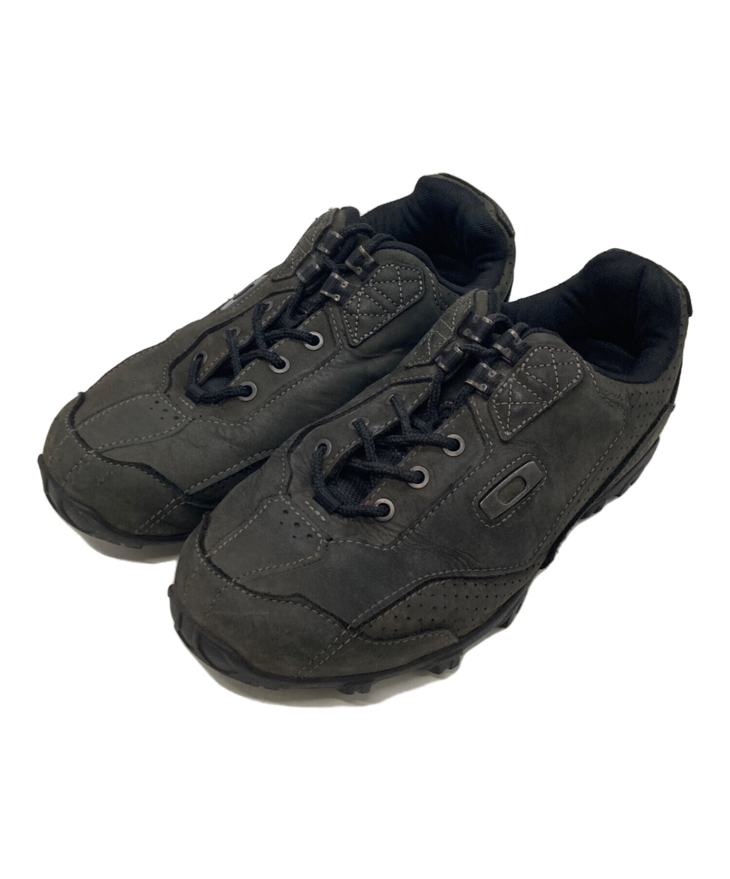 中古・古着通販】OAKLEY (オークリー) トレッキングシューズ グレー 