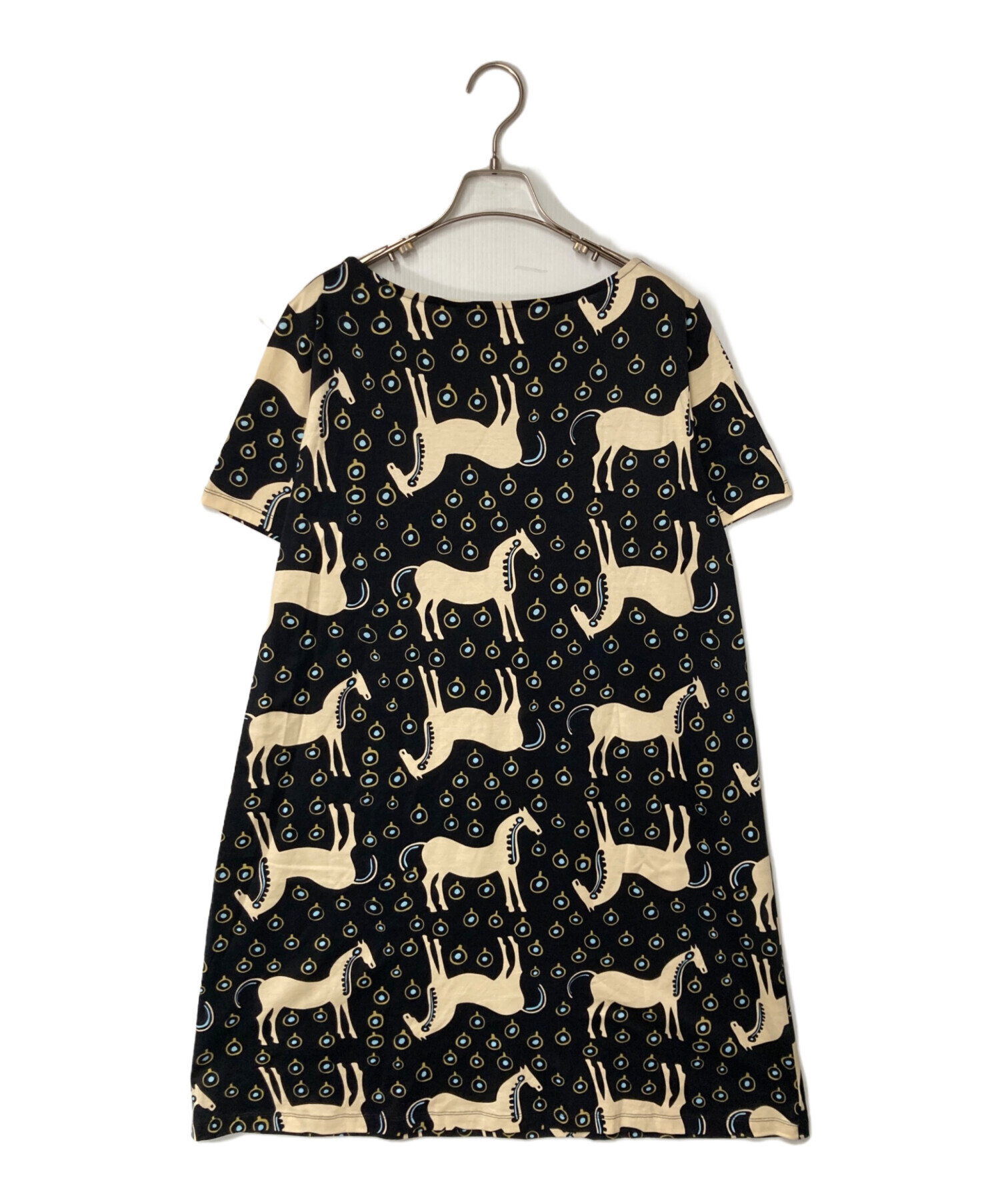 中古・古着通販】marimekko (マリメッコ) ムスタタンマ 総柄ワンピース