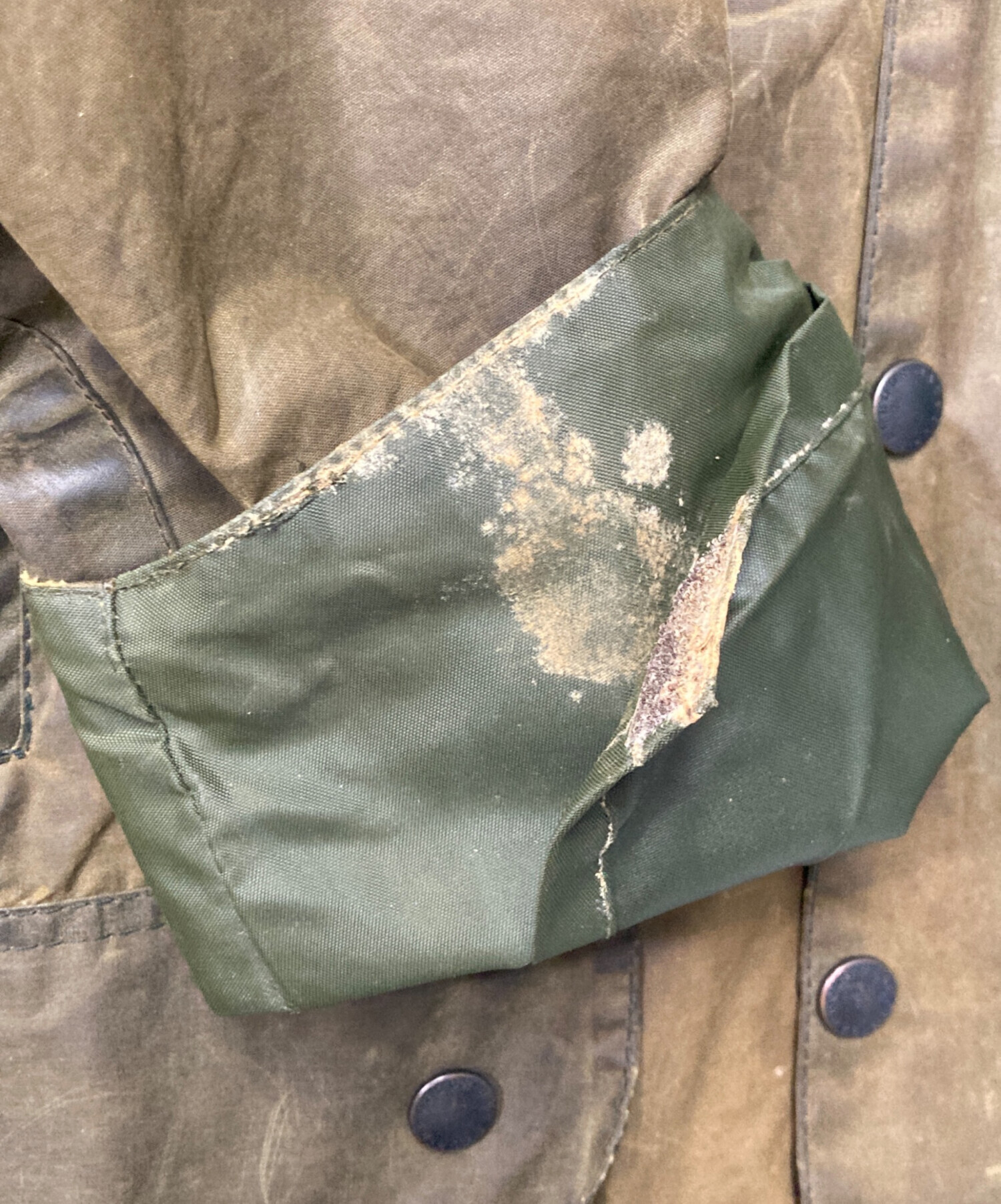 オイルドジャケット 古着 00s Barbour バブアー 緑 BEAUFORT 楽天市場】00年代 イングランド製 Barbour バブアー BEAUFORT ビュー