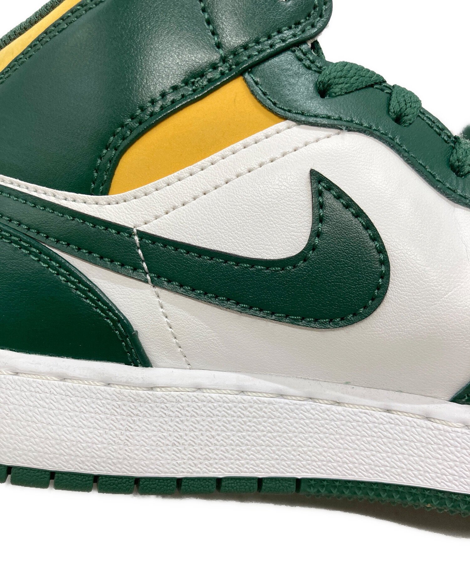 中古・古着通販】NIKE (ナイキ) Air Jordan 1 Mid 