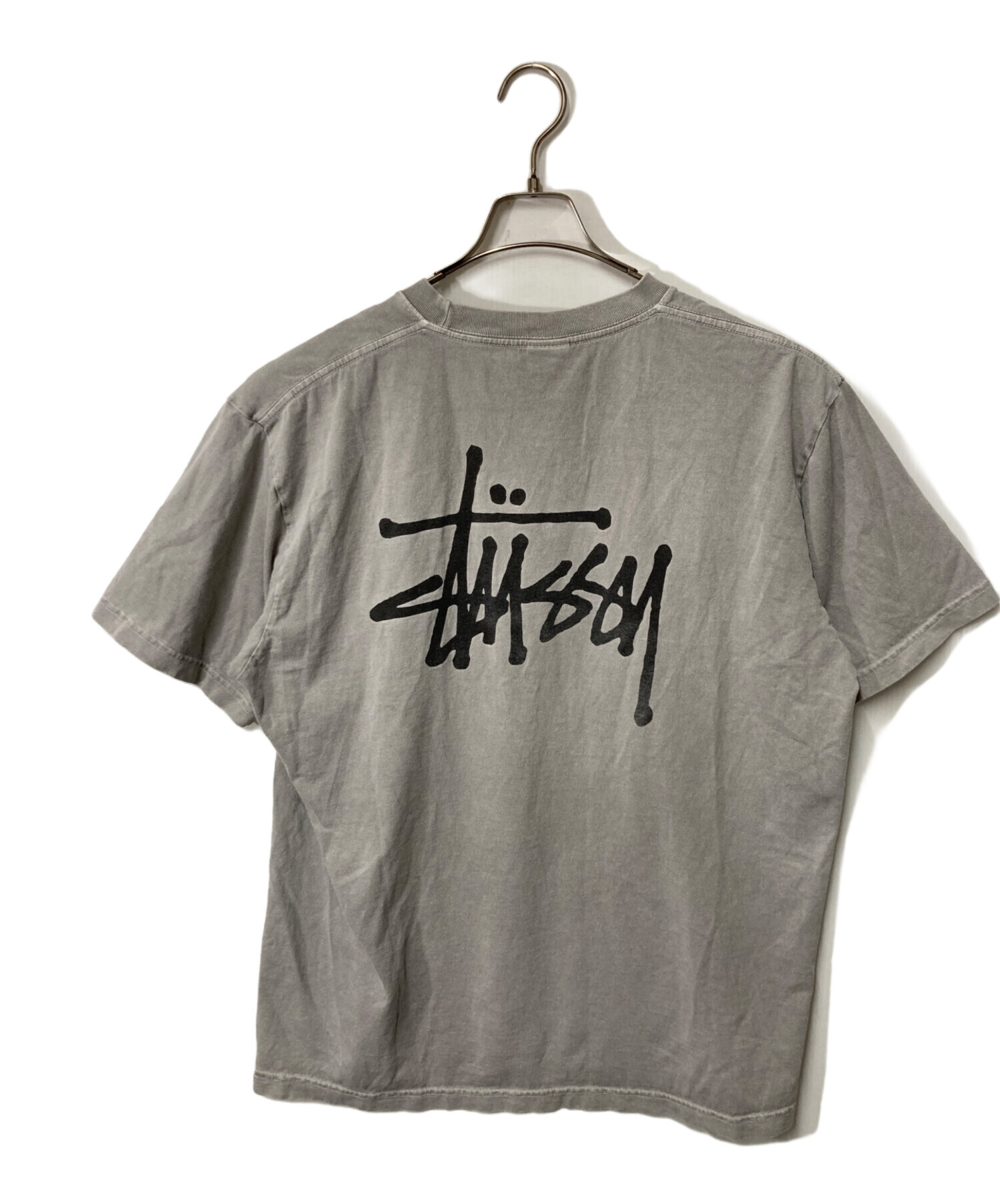 【美品】Stussy ストゥーシー　グレー 半袖 Tシャツ バックプリント 中古・古着通販】stussy (ステューシー) プリントTシャツ グレー