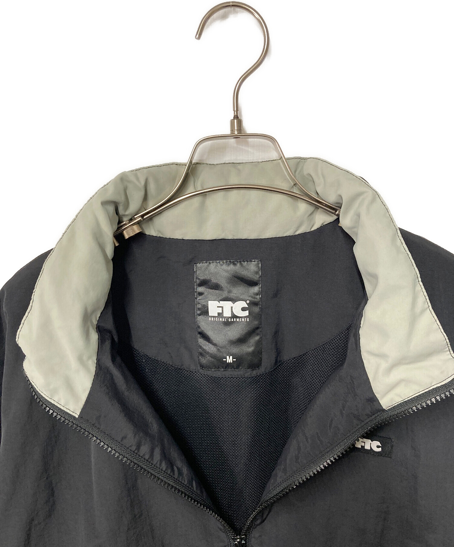 中古・古着通販】FTC (エフティーシー) NYLON TRACK JACKET ブラック