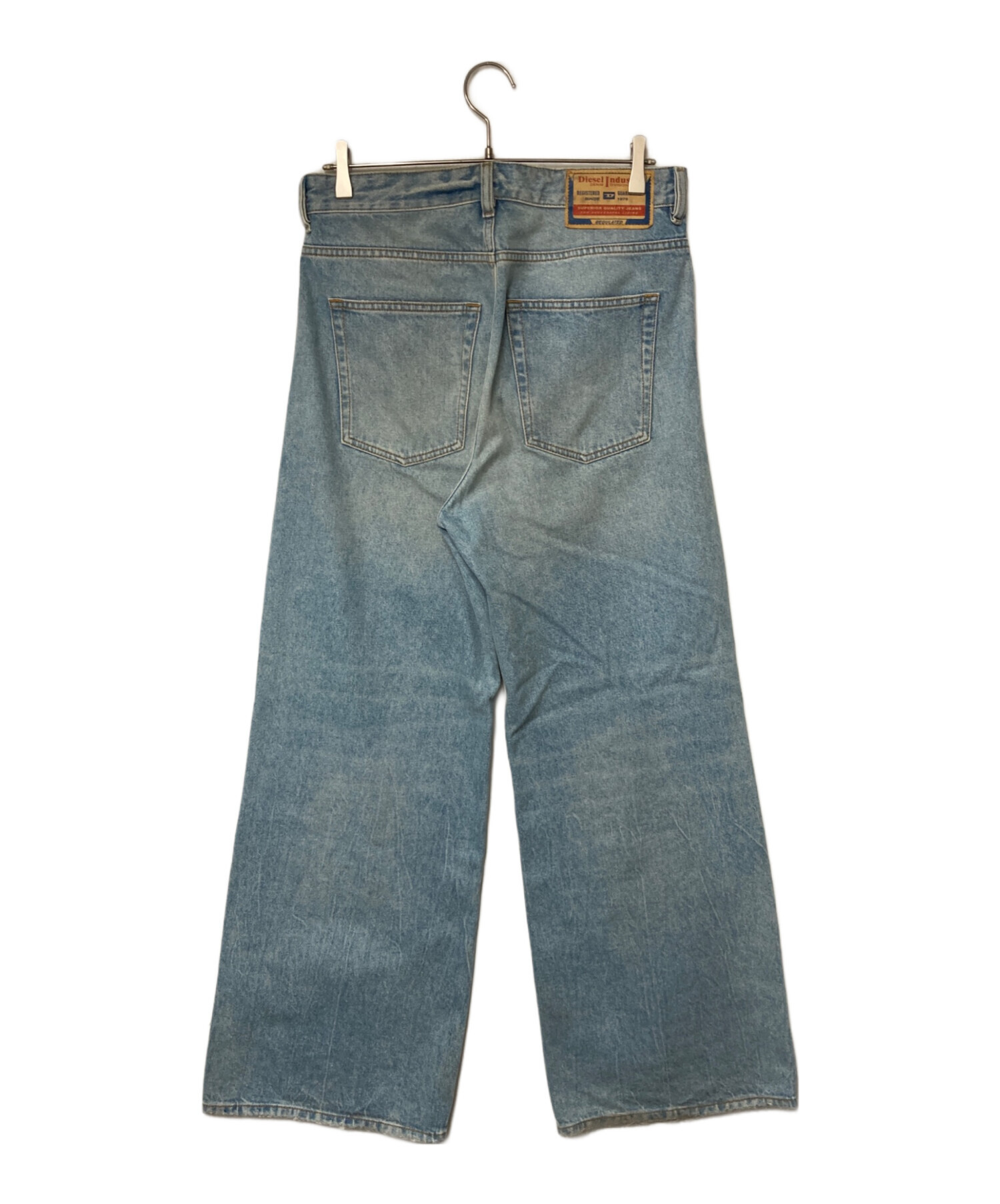 DIESEL Relaxed Jeans D-Rise 09e25 【公式通販】