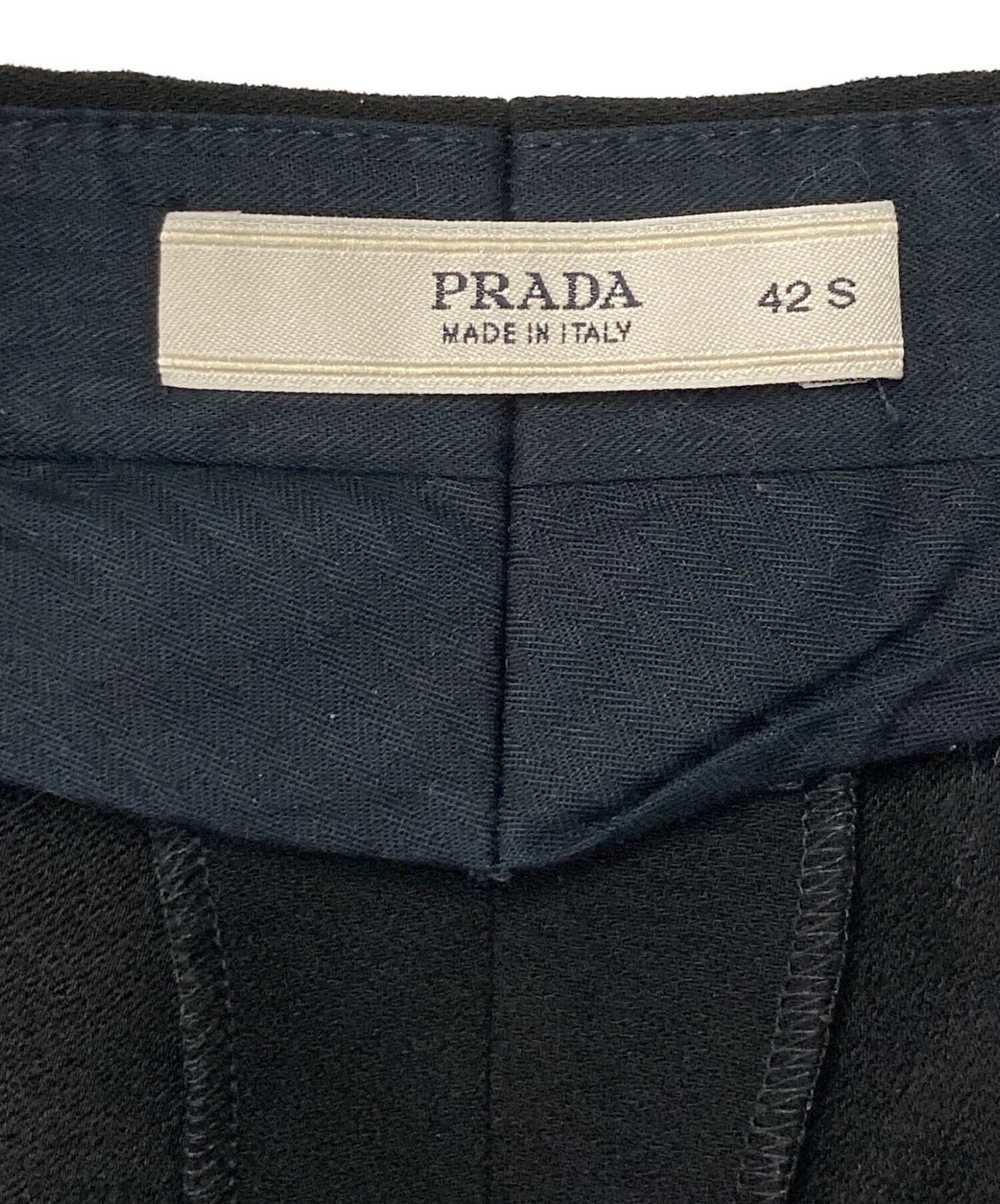 中古・古着通販】PRADA (プラダ) センタープレスフレアパンツ サイズ