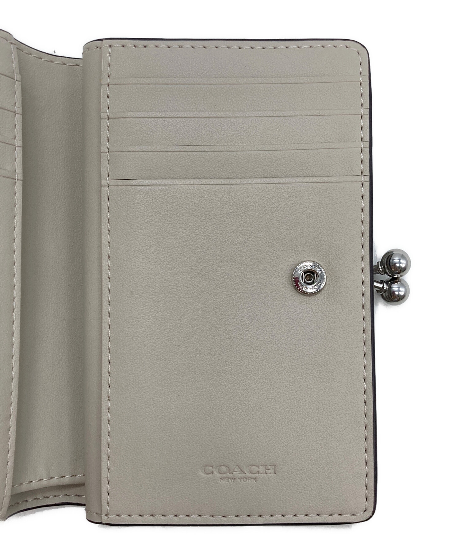 中古・古着通販】COACH (コーチ) 二つ折り財布｜ブランド・古着通販