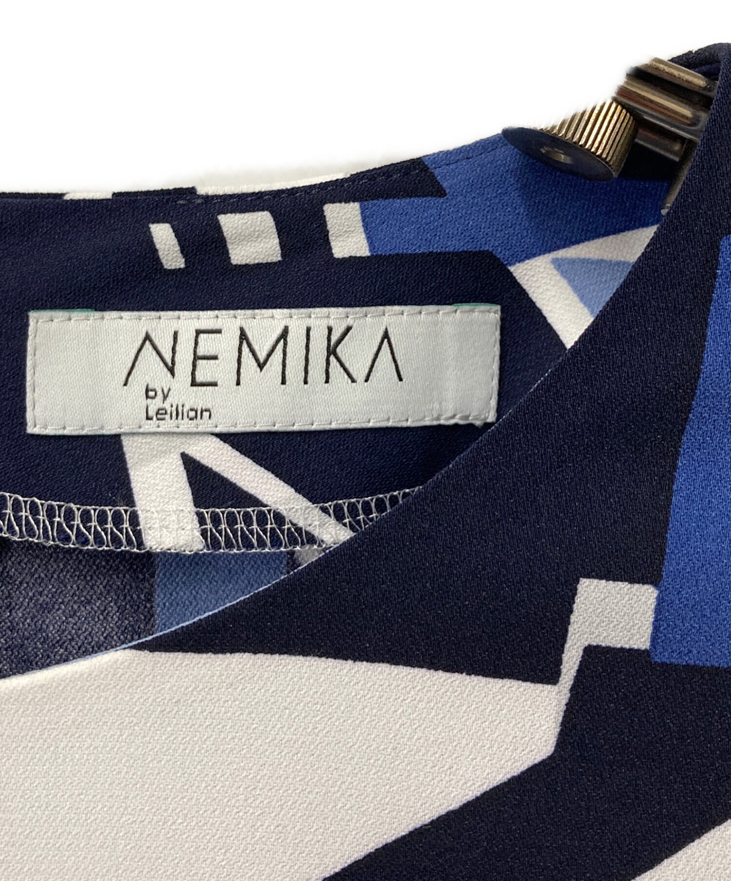 中古・古着通販】NEMIKA (ネミカ) NEMIKA 総柄ワンピース ネイビー