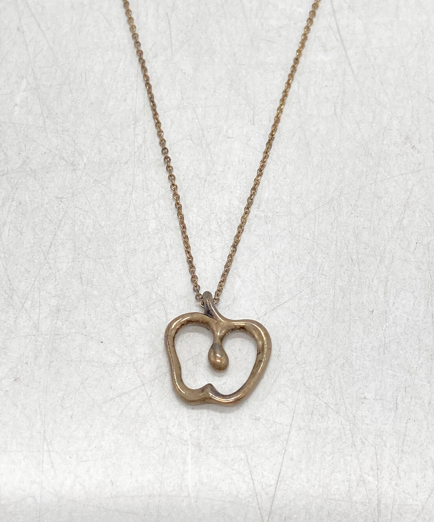 中古・古着通販】Tiffany & Co. (ティファニー) アップル ネックレス