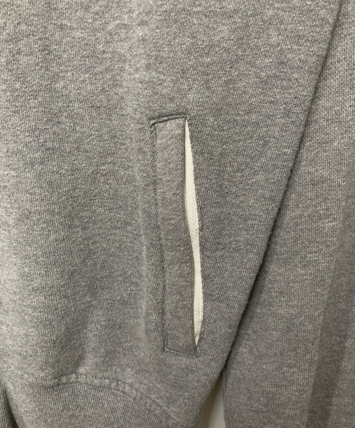 中古・古着通販】FRED PERRY (フレッドペリー) ロゴ刺繍ジップ