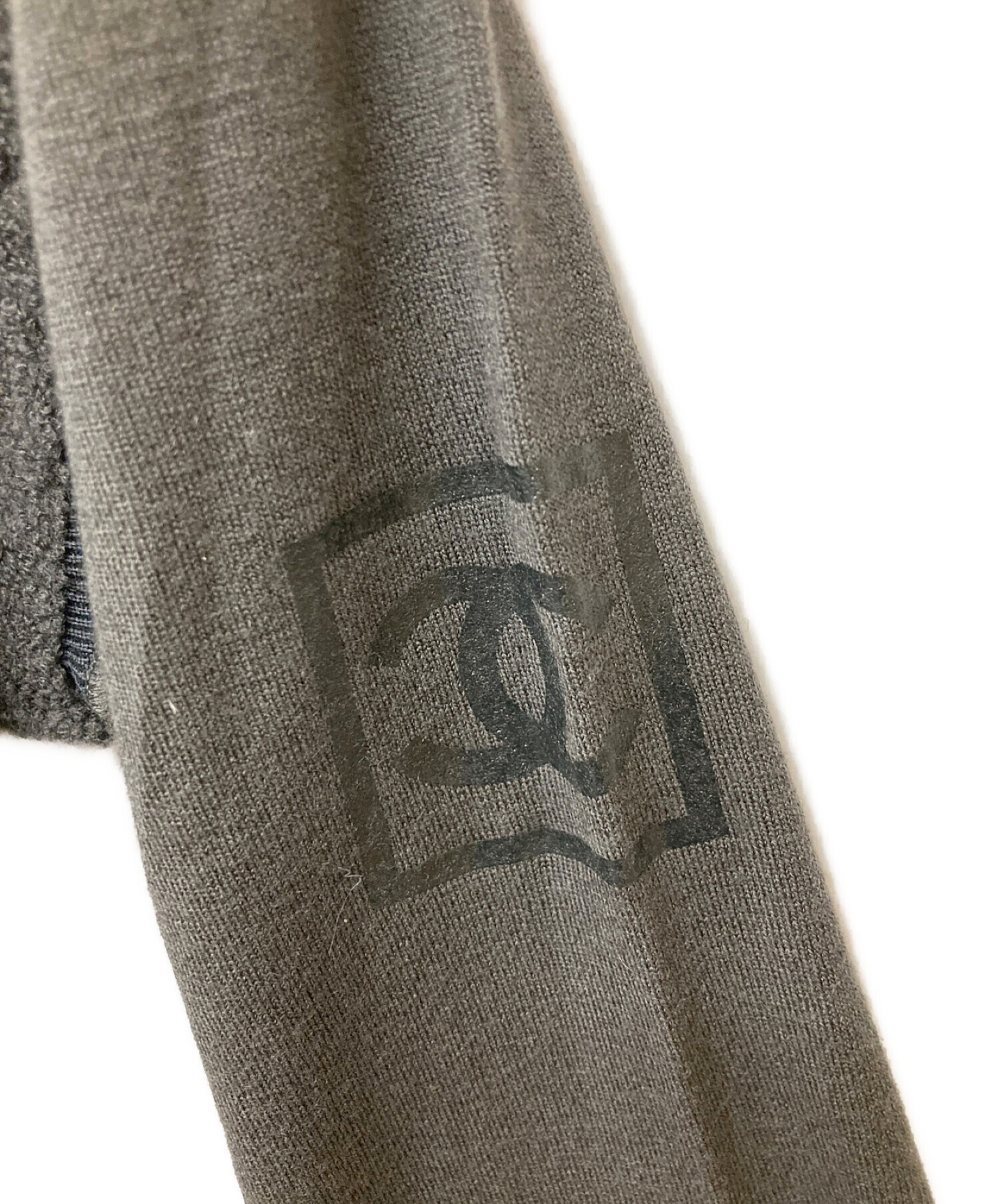 CHANEL シャネル　ココマーク　タートルネック　サイズ38 中古・古着通販】CHANEL (シャネル) 袖ココマークタートルネックニット