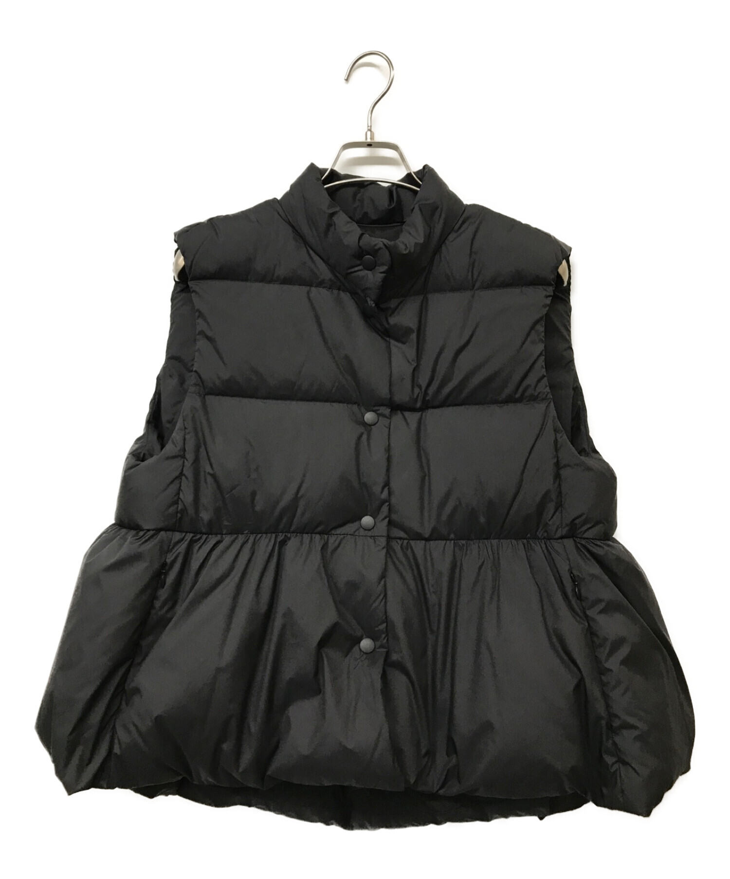 PaDD ペプラムダウンベスト　ブラック　収納袋つき　M 中古・古着通販】PaDD (パッド) ペプラムダウンベスト ブラック サイズ
