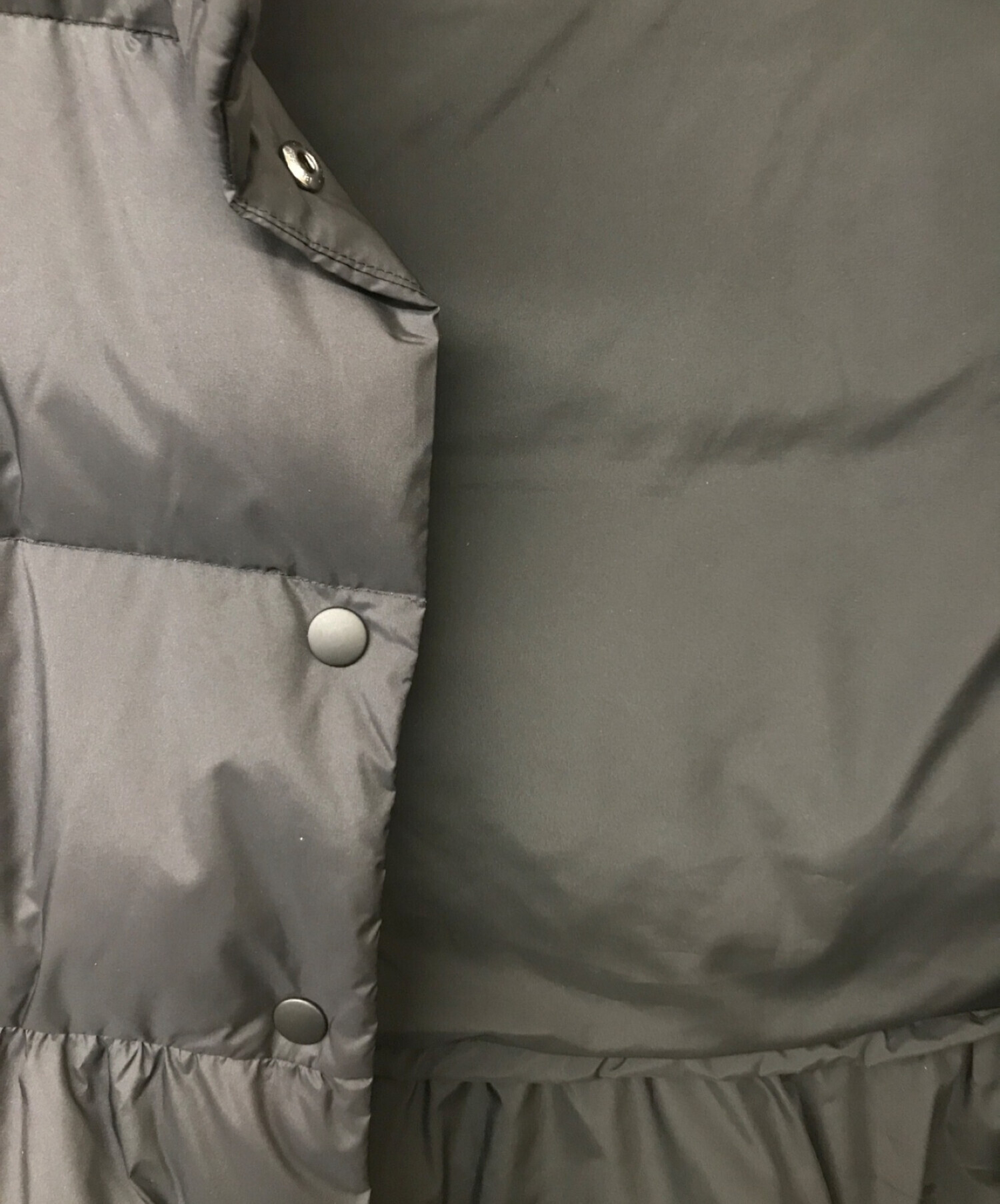 中古・古着通販】PaDD (パッド) ペプラムダウンベスト ブラック サイズ