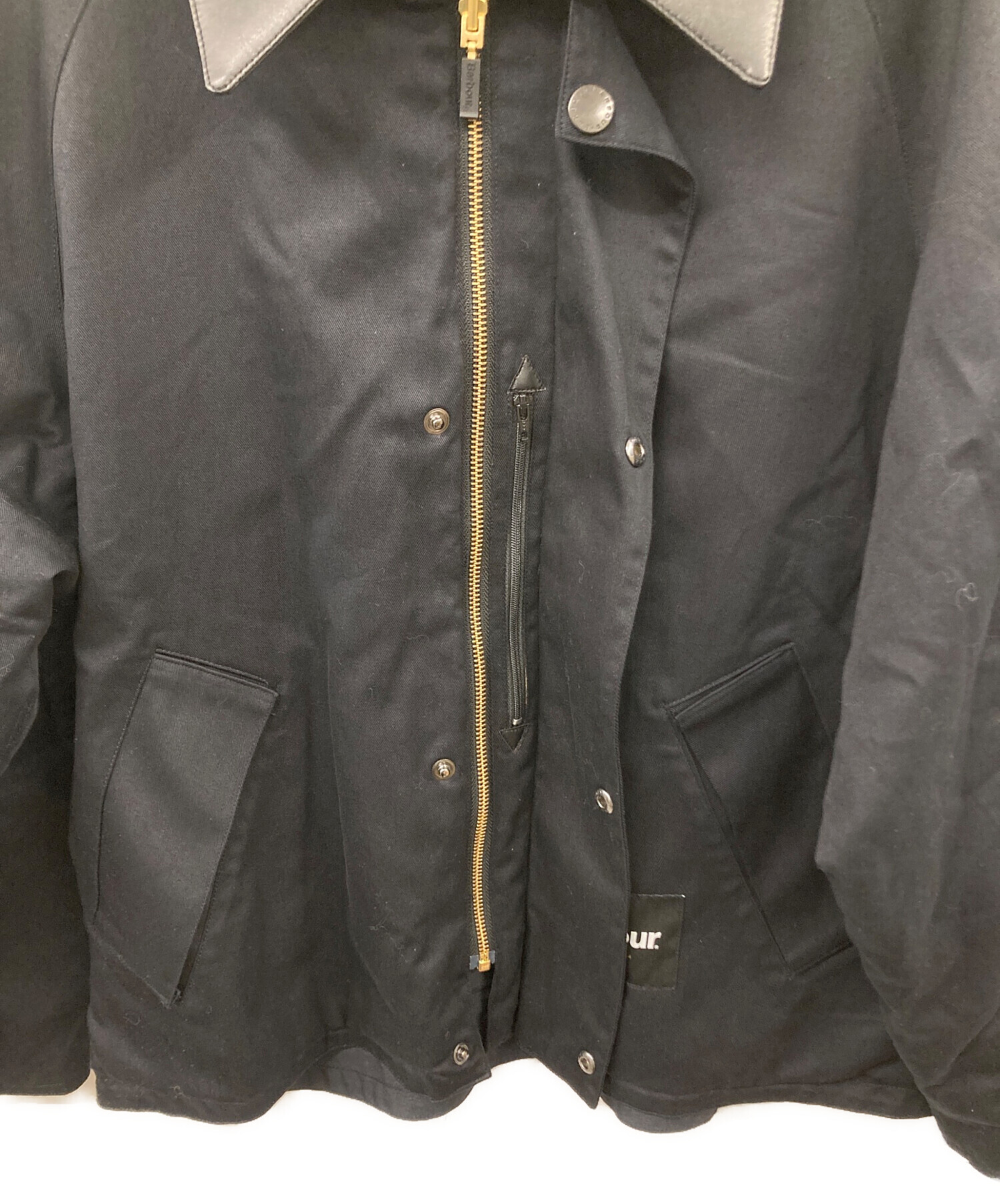 Barbour for ADAM ET ROPÉ TRANSPORT 38 Barbour for ADAM ET ROPÉ TRANSPORT 38