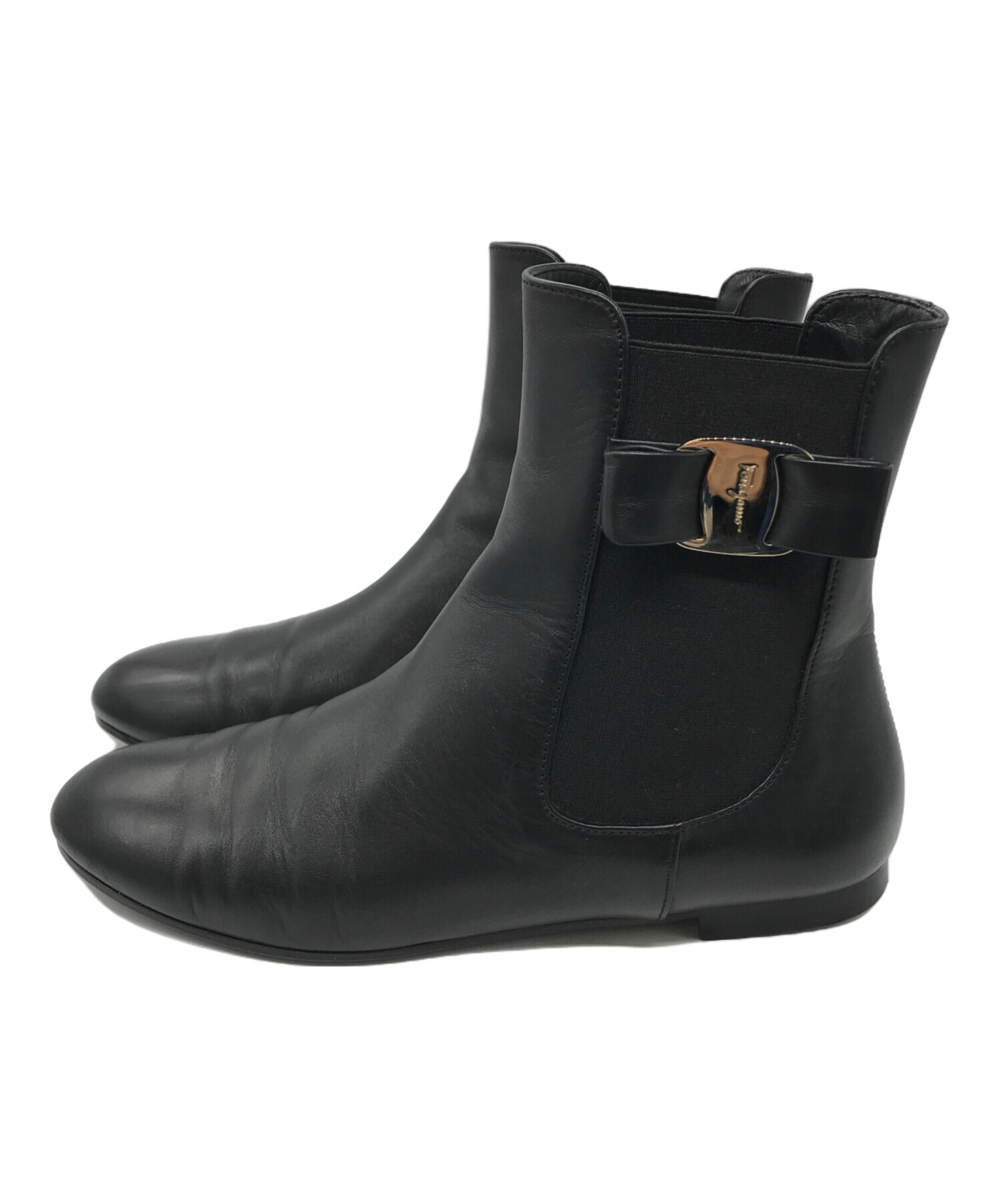 フェラガモ ショートブーツ 6 1/2 ブラック 美品 フェラガモ ブーツ