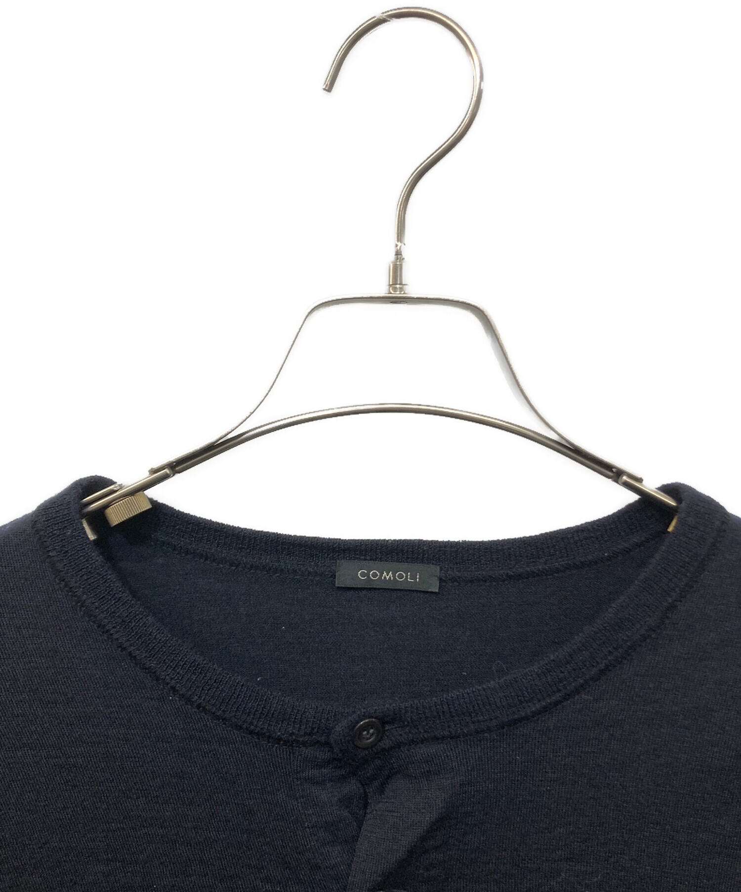 中古・古着通販】COMOLI (コモリ) ヘンリーネックニット ブラック