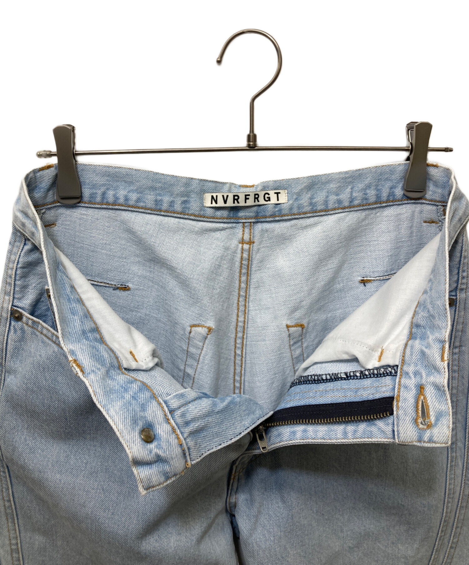 中古・古着通販】NVRFRGT (ネヴァーフォーゲット) 3D Twisted jeans