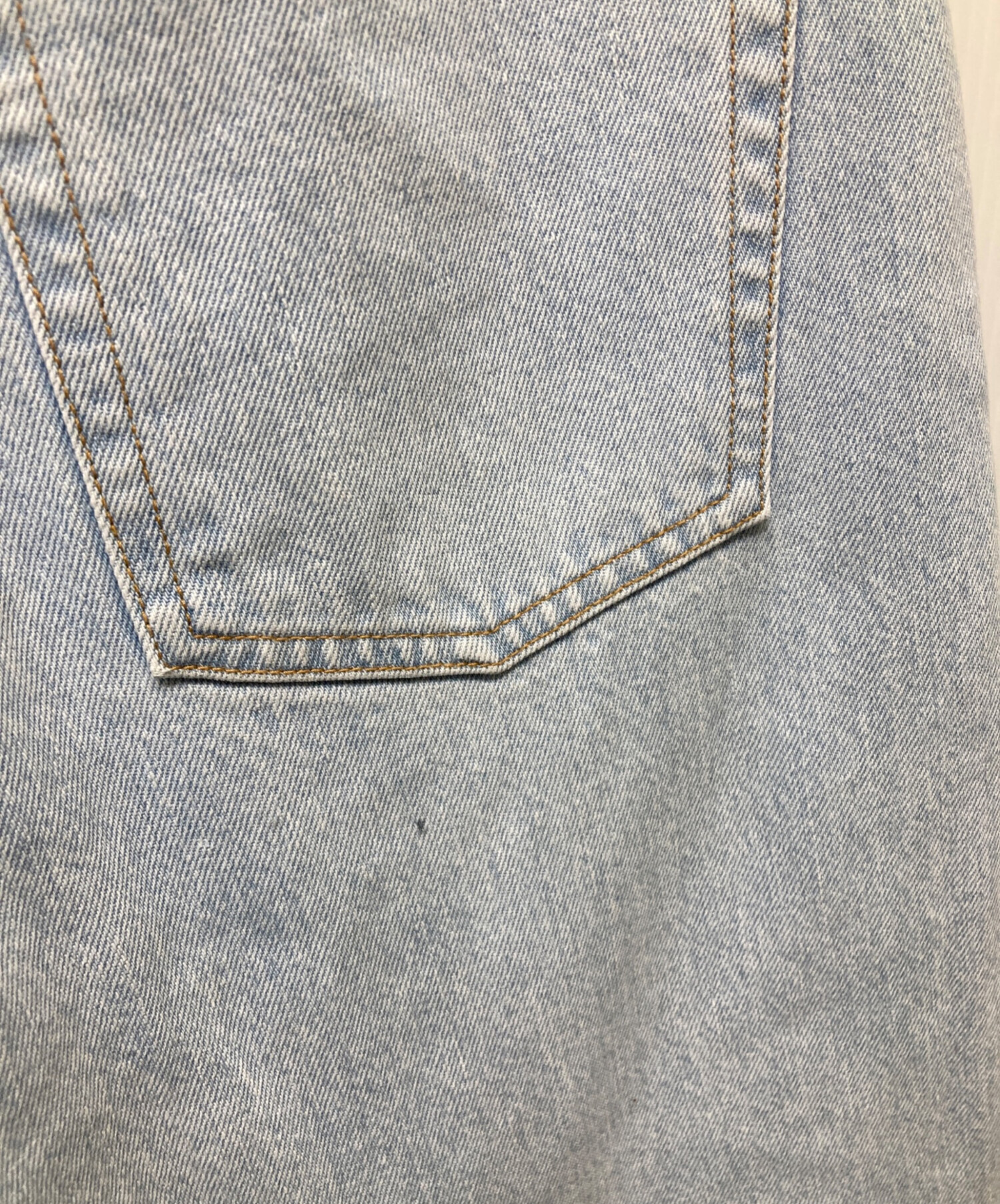 中古・古着通販】NVRFRGT (ネヴァーフォーゲット) 3D Twisted jeans