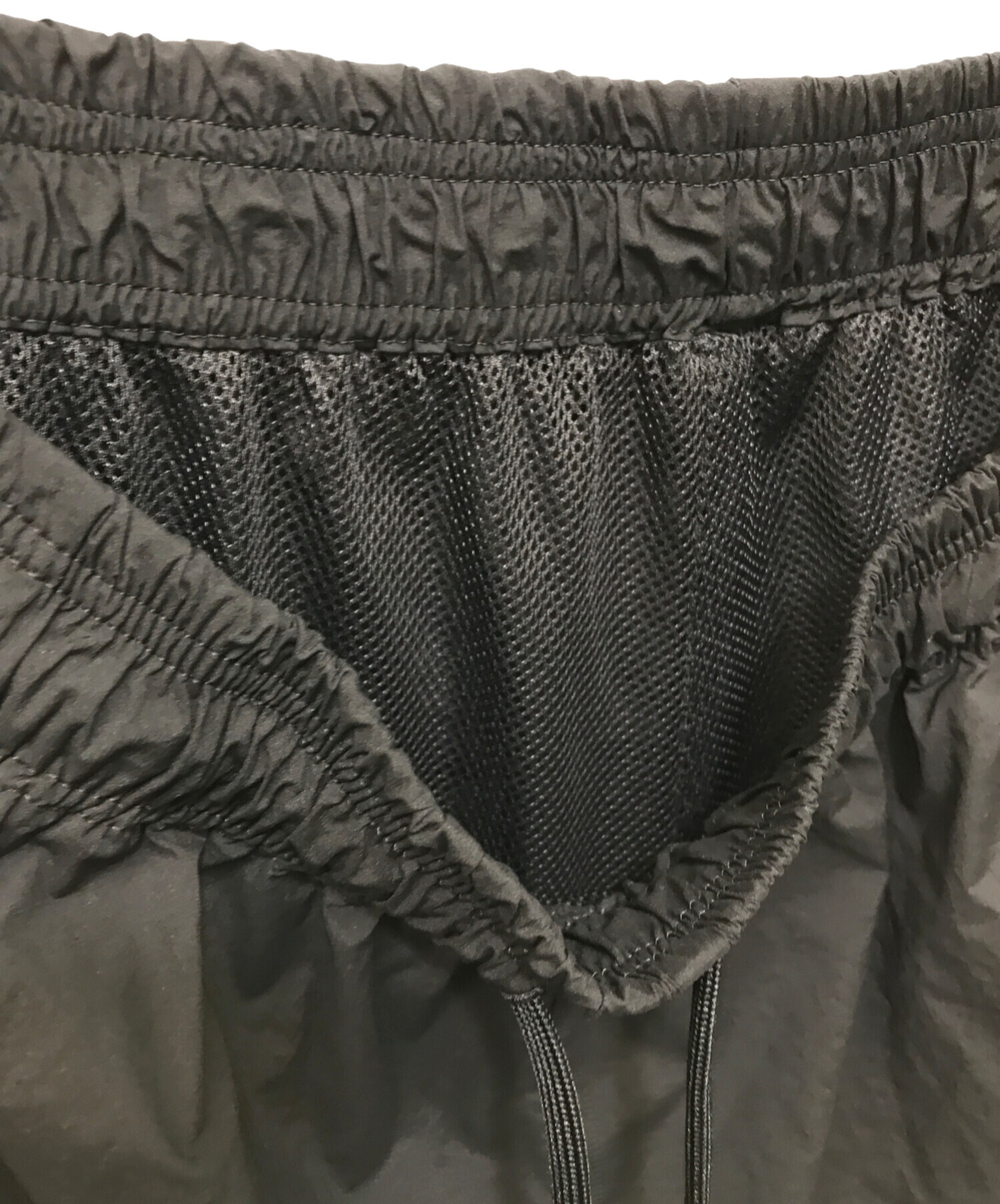 中古・古着通販】SEESEE (シーシー) WIDE NYLON PANTS ブラック サイズ