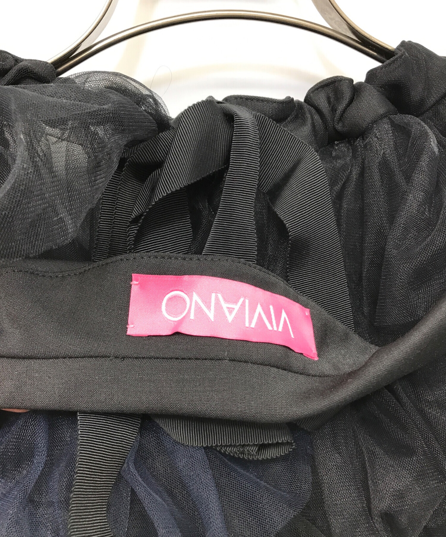 VIVIANO チュールベスト 中古・古着通販】VIVIANO (ヴィヴィアーノ) チュールベスト ネイビー
