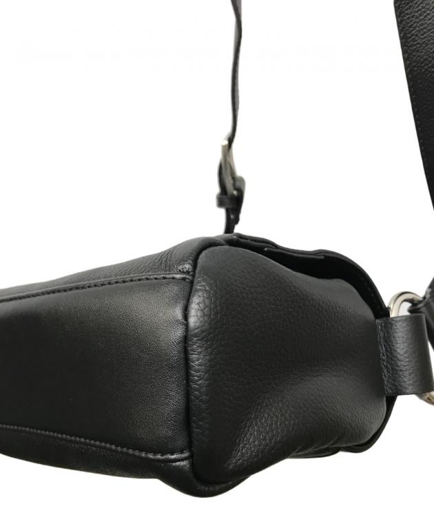 BEARDSLEY レザーボディバッグ ブラック　新品未使用品 BEARDSLEY レザーボディバッグ ブラック