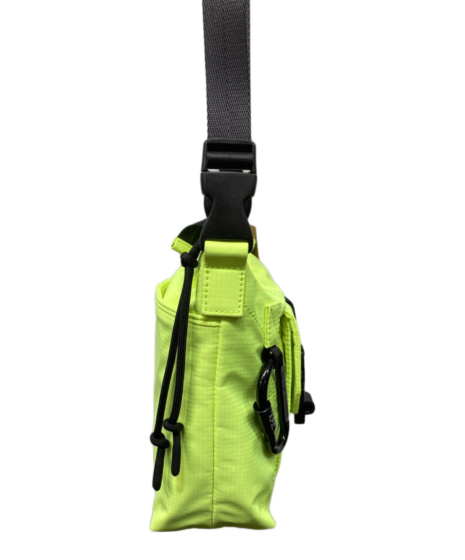 中古・古着通販】A.P.C. (アーペーセー) MYDネオンショルダーバッグ