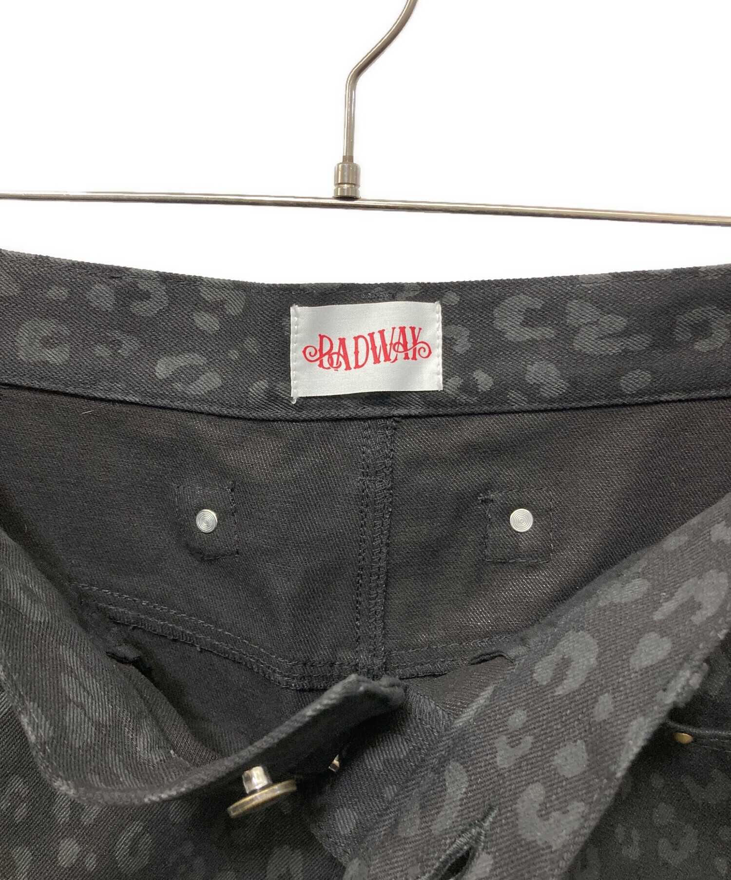 中古・古着通販】BADWAY (バッドウェイ) Leopard straight denim pants