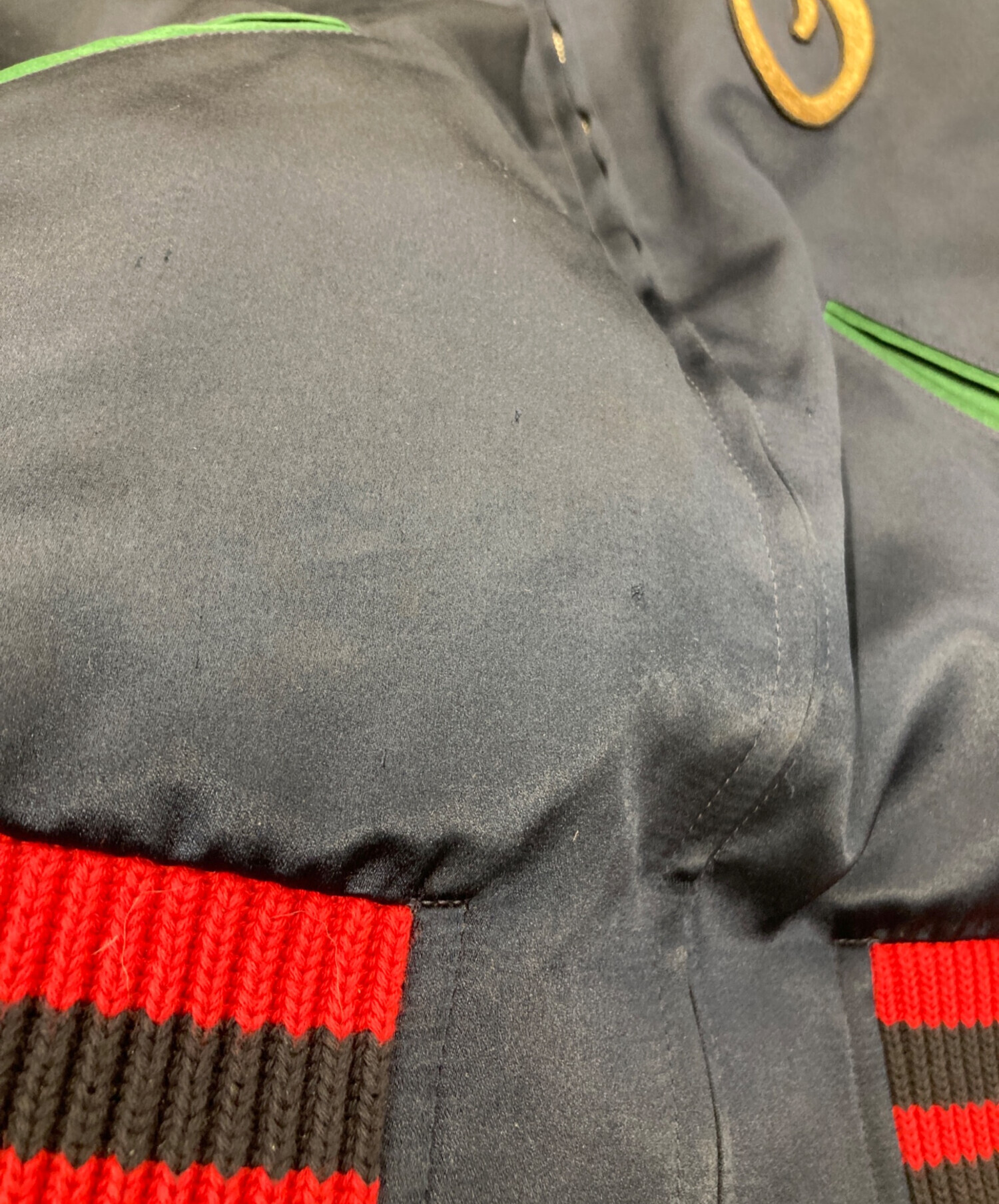 中古・古着通販】GUCCI (グッチ) タイガー刺繍スカジャン ブルー