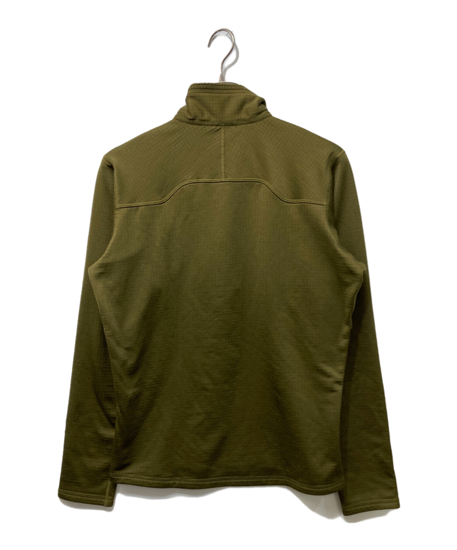 中古・古着通販】Patagonia (パタゴニア) R1ハーフジッププルオーバー カーキ サイズ:M｜ブランド・古着通販 トレファク公式【TREFAC  FASHION】スマホサイト R1プルオーバー パタゴニア　サイズM 新品