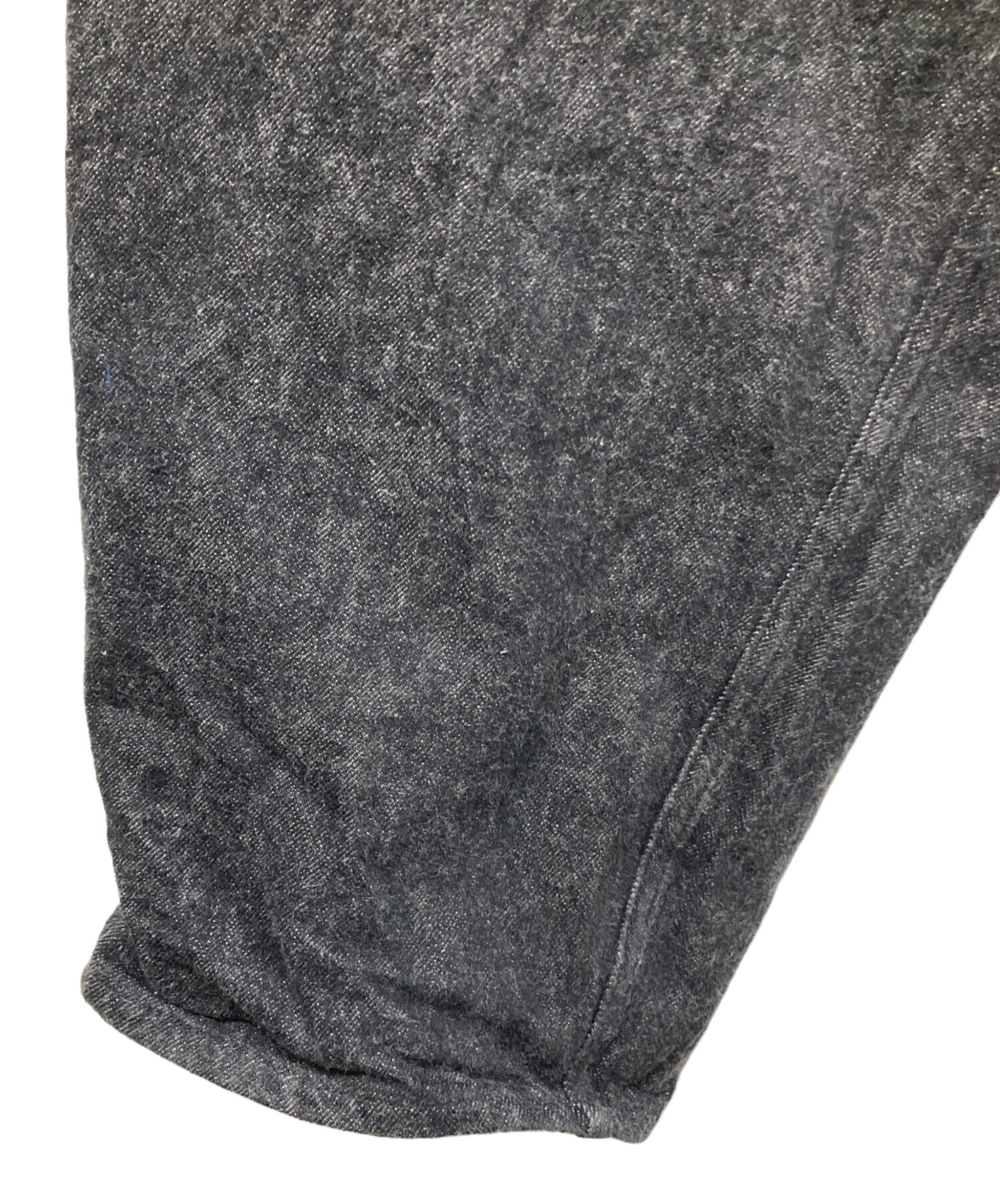 中古・古着通販】COMOLI (コモリ) ベルテッドデニムパンツ ブラック