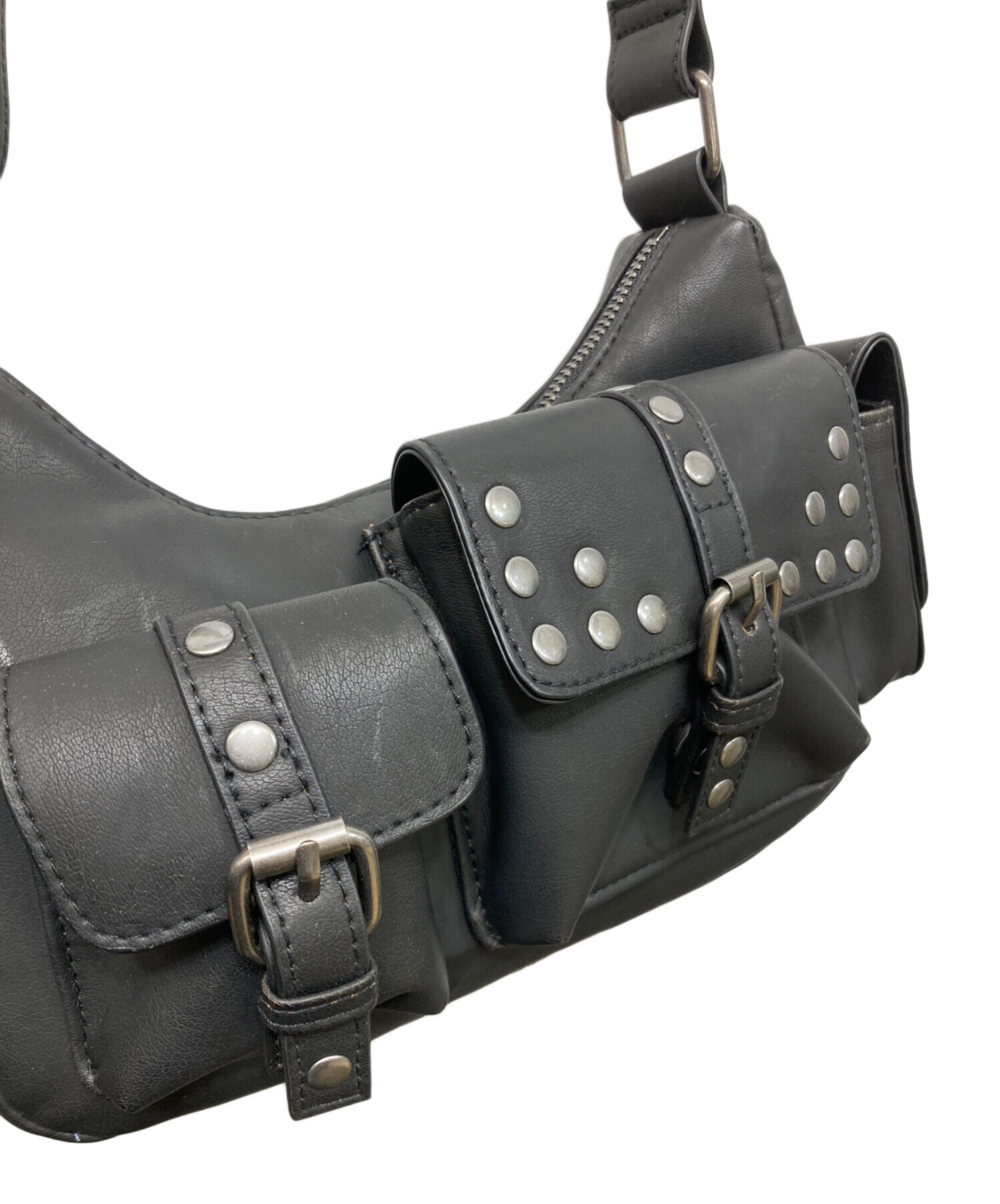中古・古着通販】VIVAMUS (ヴィヴァムス) MINI SHOULDER BAG ブラック