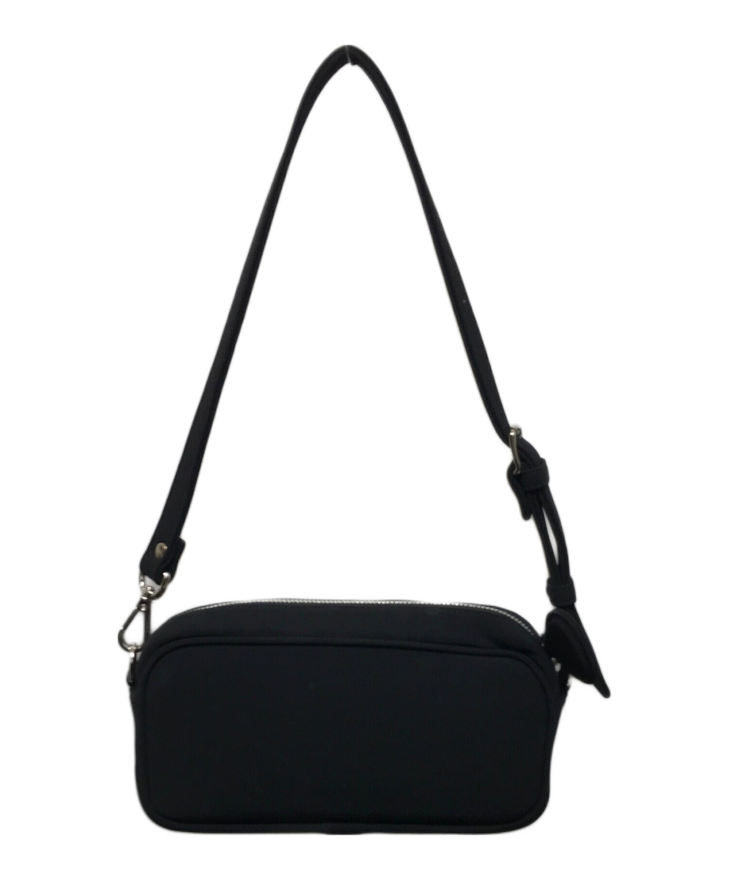 Courrèges　クレージュ　ワンショルダーバッグ　黒　レザー　肩掛け Courreges クレージュ ワンショルダーバッグ レザー シルバーロゴ金具