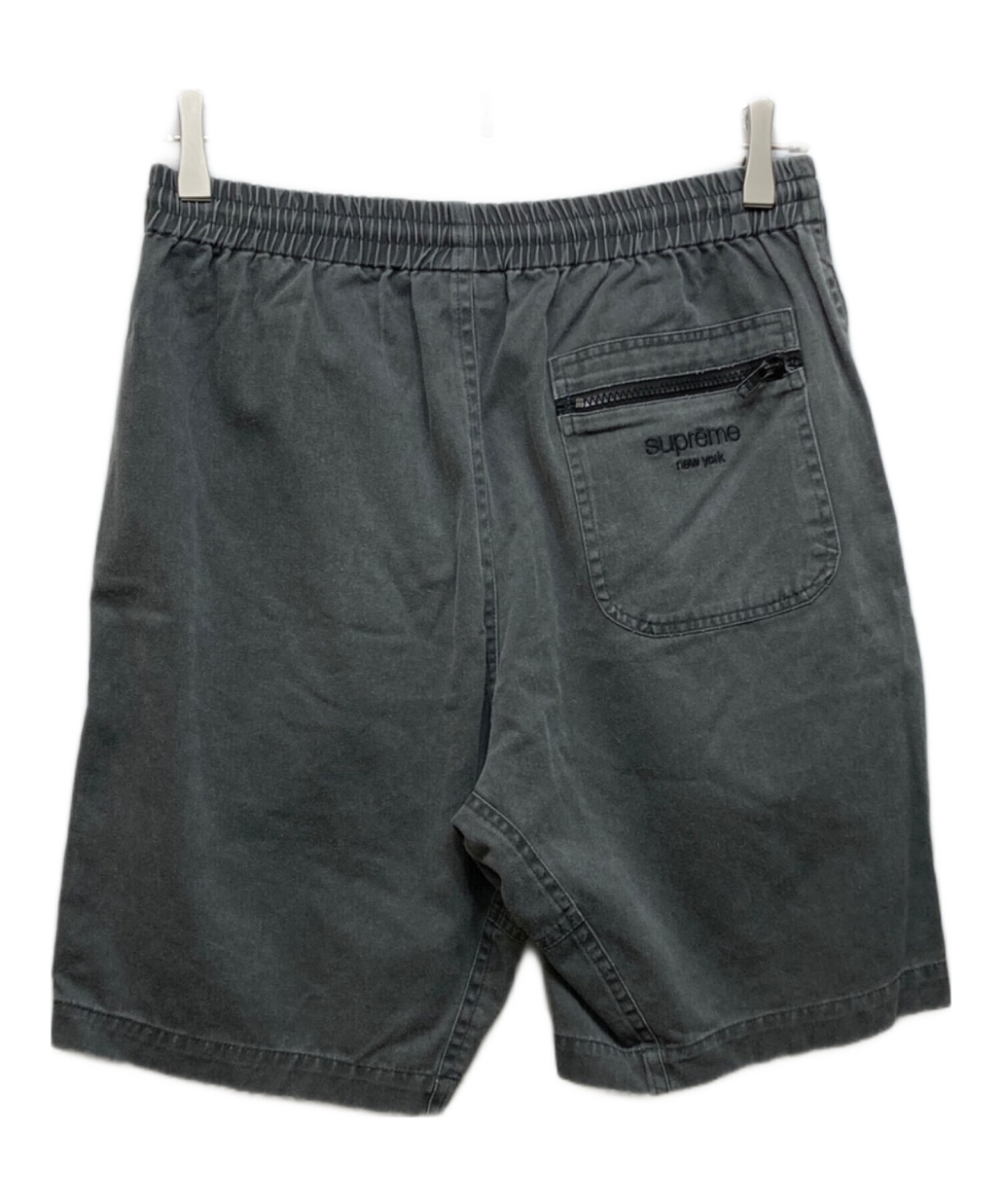 中古・古着通販】Supreme (シュプリーム) ハーフパンツ グレー サイズ