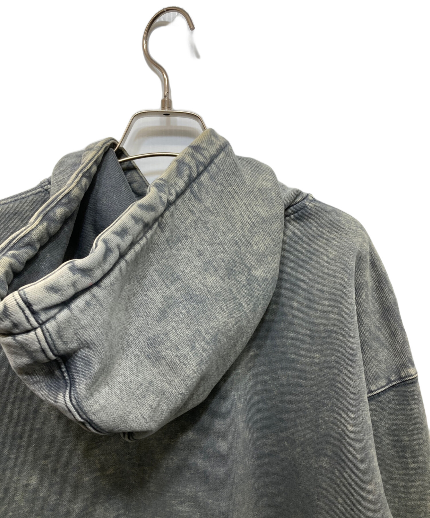 中古・古着通販】KITH (キス) Williams III Hoodie グレー サイズ:S 中古・古着通販】KITH (キス) Williams III Hoodie グレー サイズ:S