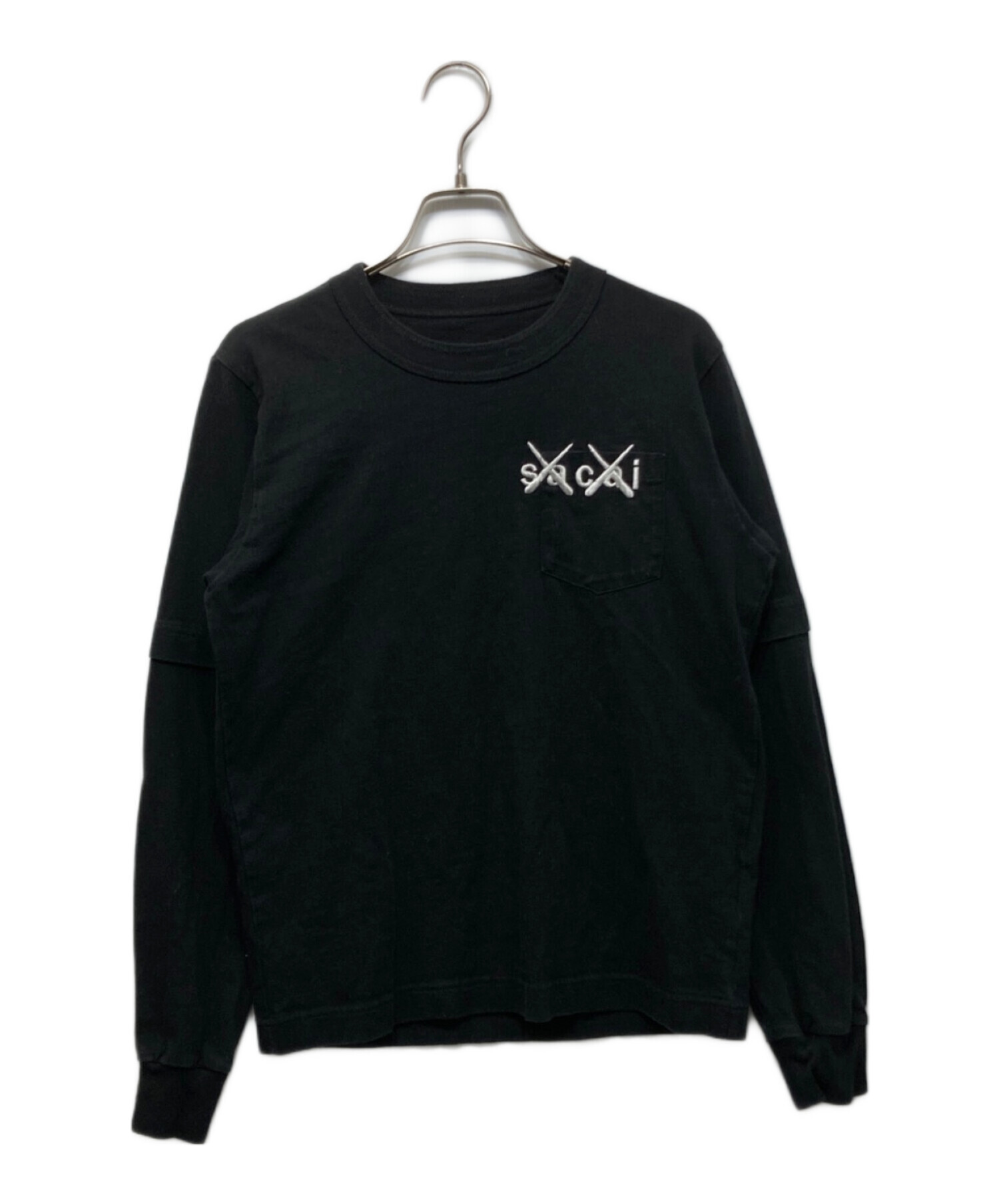 sacai x KAWS Embroidery T-Shirt WH×BK Sacai - KAWS Embroidery T-Shirt | HBX
