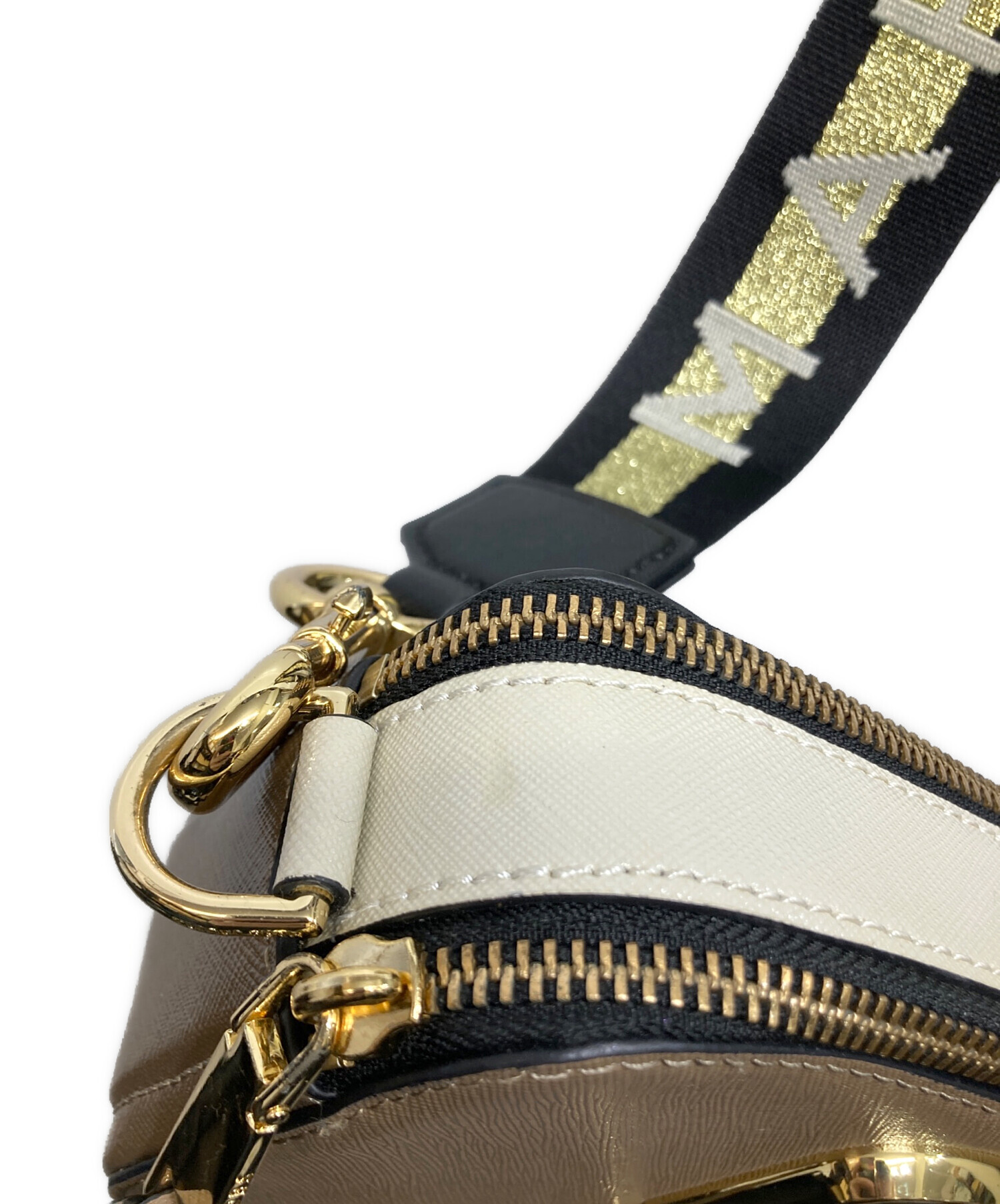 マーク・ジェイコブス　Snapshot Camera Bag Marc Jacobs The Snapshot カメラバッグ | ブラック | FARFETCH JP
