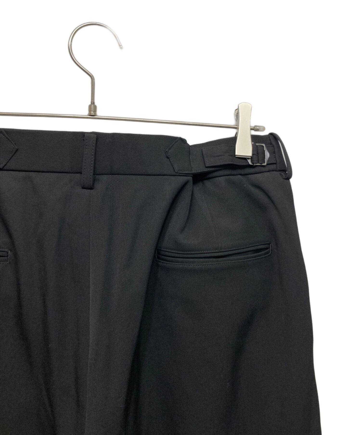 中古・古着通販】MARKA (マーカ) TWO TUCK BAGGY TROUSERS -2/60