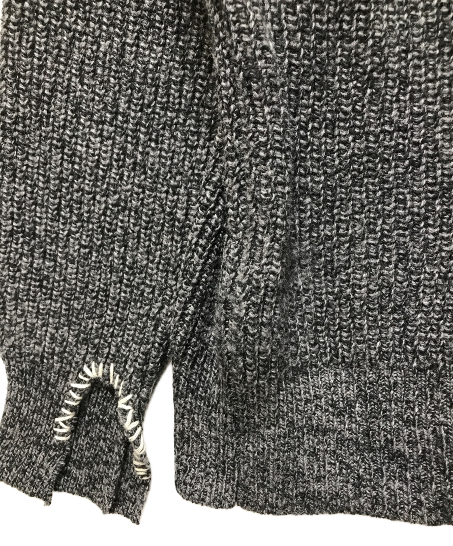 中古・古着通販】MARNI (マルニ) ステッチVネックカーディガン グレー