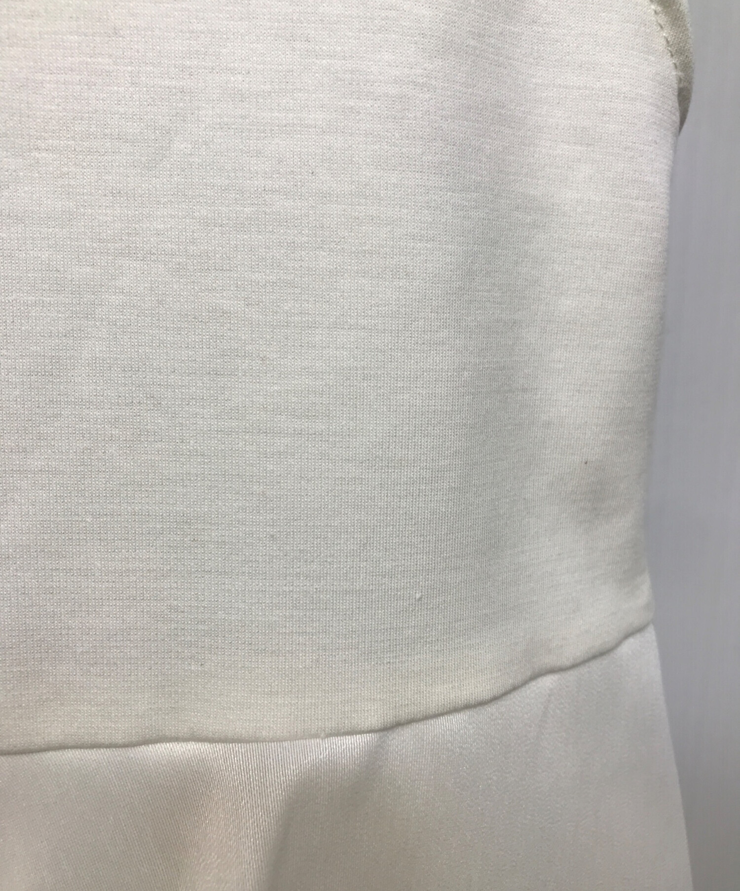 中古・古着通販】Heve (ヘイヴ) オーガンジーフリルトップス ホワイト
