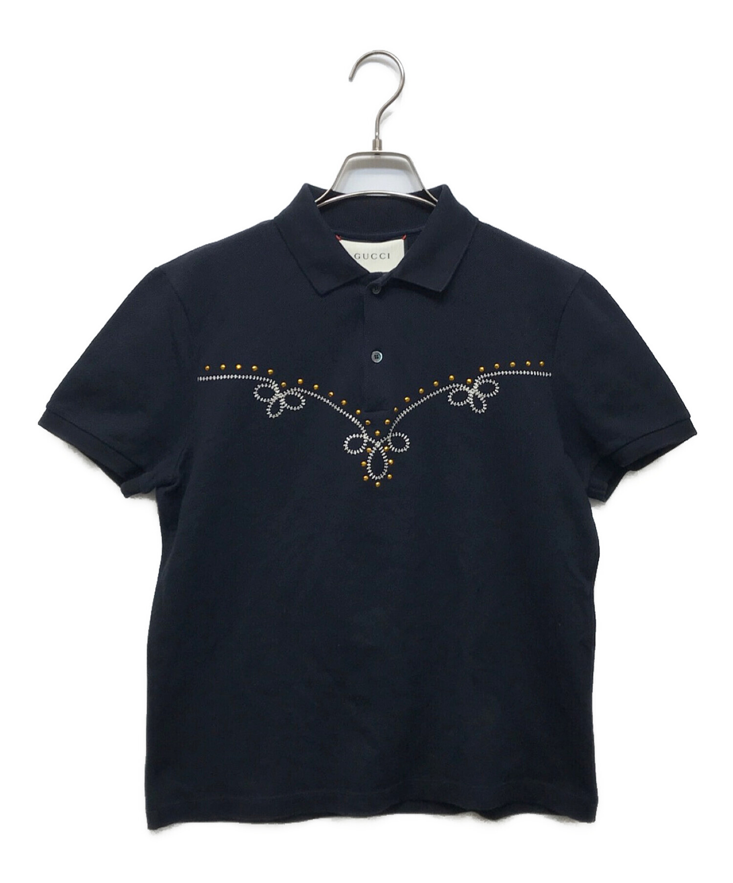 GUCCI ピラミッドスタッズポロシャツ ネイビー Sサイズ 中古・古着通販】GUCCI (グッチ) スタッズ刺繍ポロシャツ ネイビー