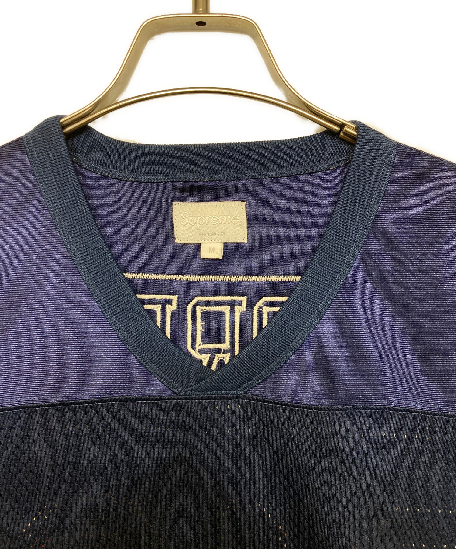 Supreme スポーツシャツ S 青トロフィーデザインシュプリームゲームシャツ 中古・古着通販】SUPREME (シュプリーム) ゲームシャツ ネイビー