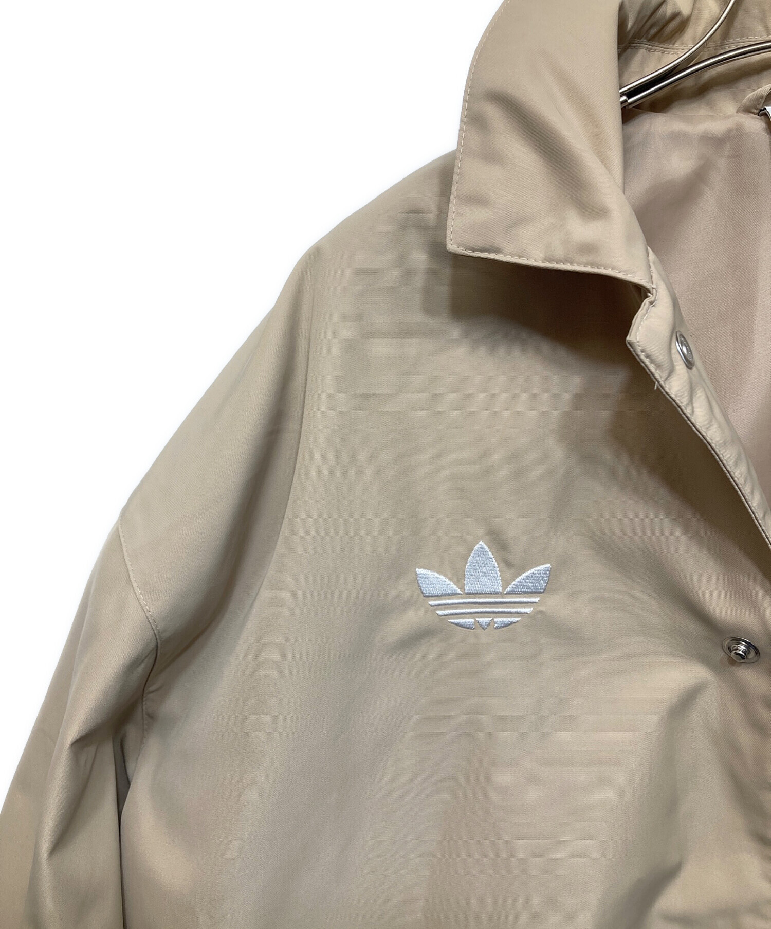 中古・古着通販】adidas (アディダス) oasis (オアシス) ツアーコーチ