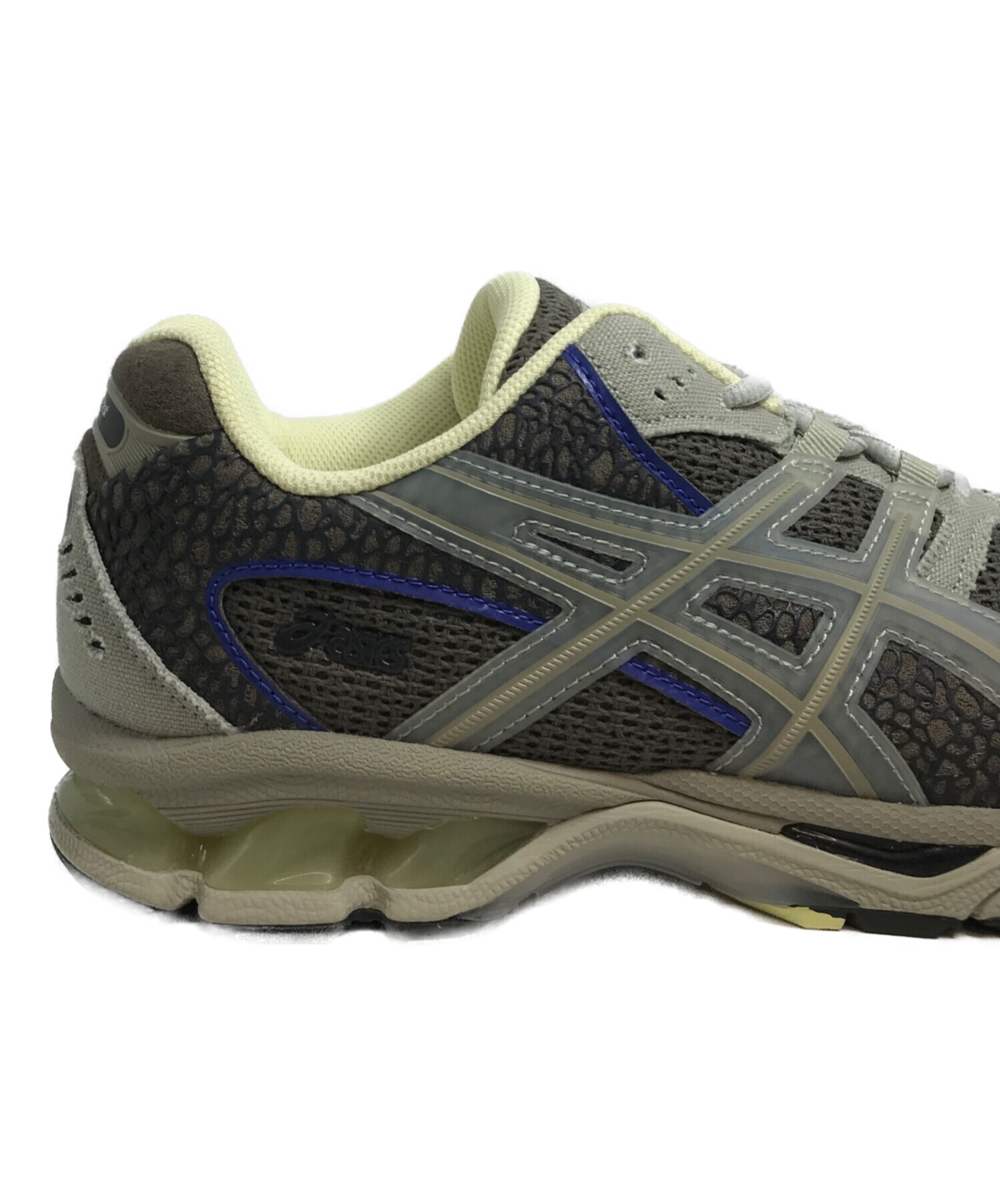 中古・古着通販】asics (アシックス) Eighteen East GEL-NIMBUS 10.1 