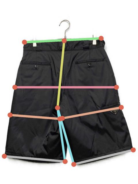 中古・古着通販】PRADA (プラダ) ナイロン中綿ハーフパンツ ブラック