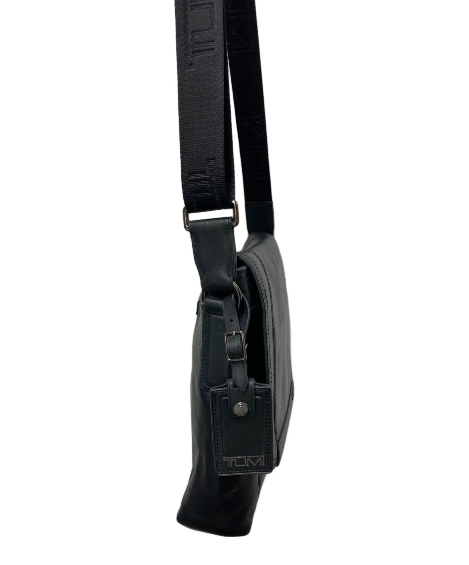 中古・古着通販】TUMI (トゥミ) レザークロスボディショルダーバッグ