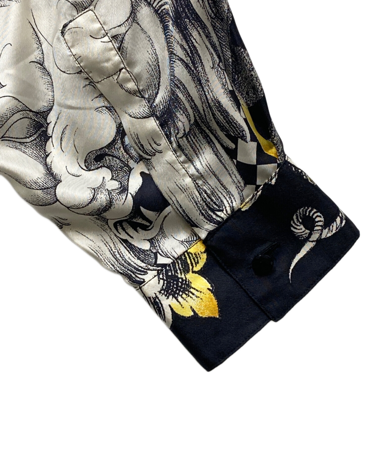 t*s様 ケアタグ無し ジャンニヴェルサーチ シルクシフォンシャツ ブラウス 3 中古・古着通販】GIANNI VERSACE (ジャンニ・ヴェルサーチ) シルク総柄