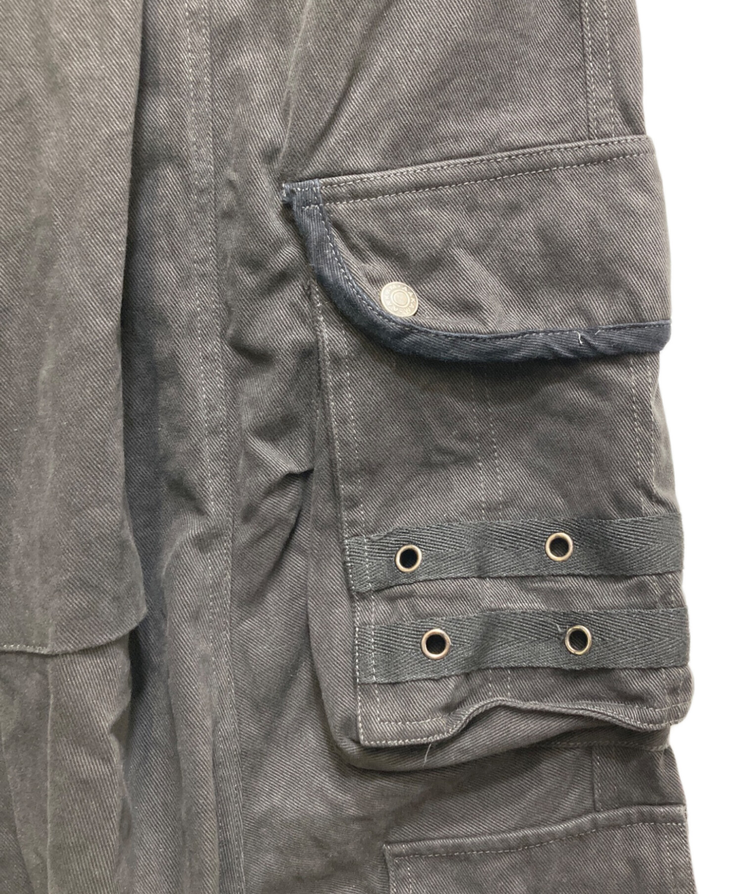 中古・古着通販】AAKAM (アーカム) 98 Knee Pin-Tuck Contrast Cargo
