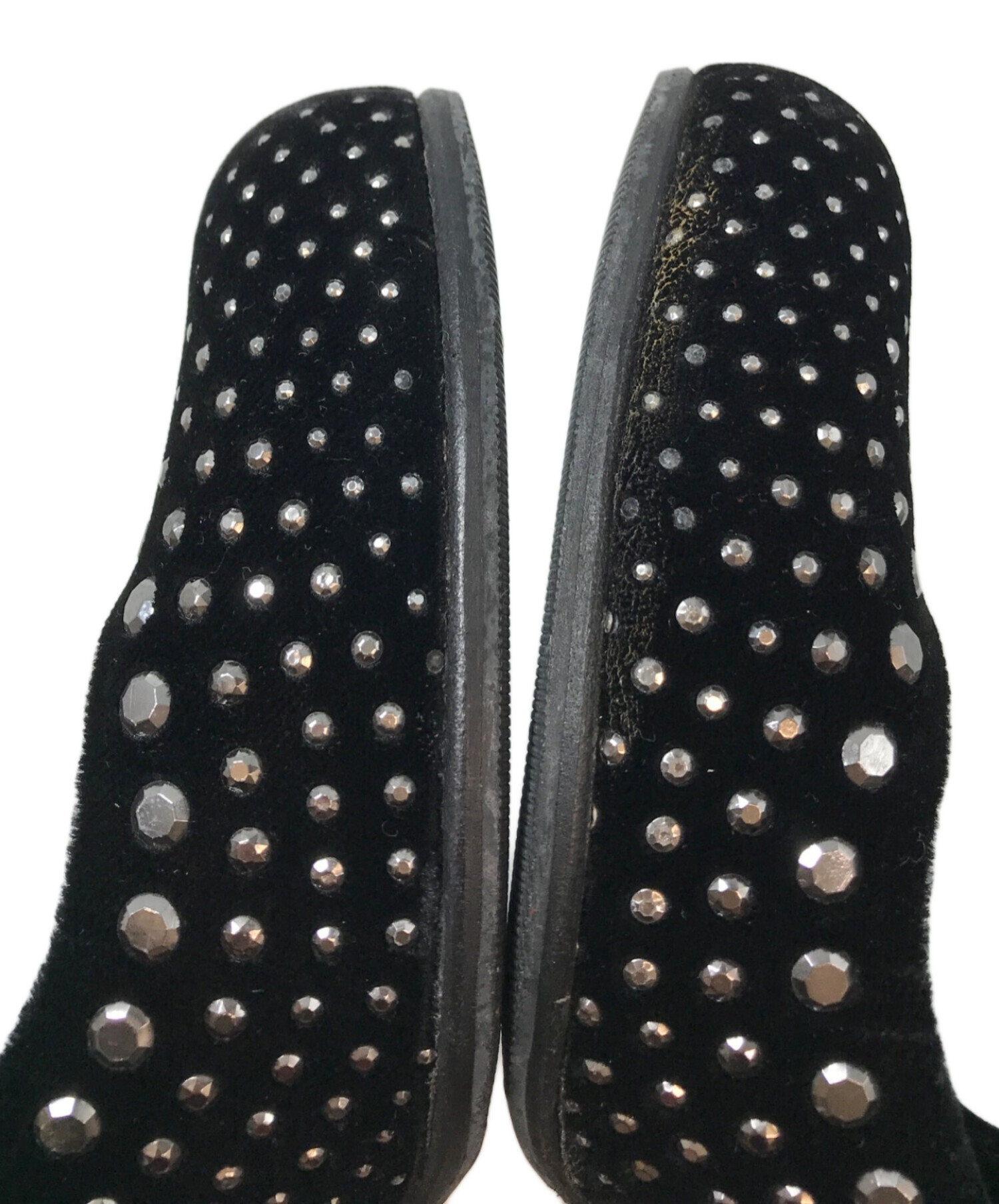 中古・古着通販】PRADA (プラダ) スタッズヒールパンプス ブラック